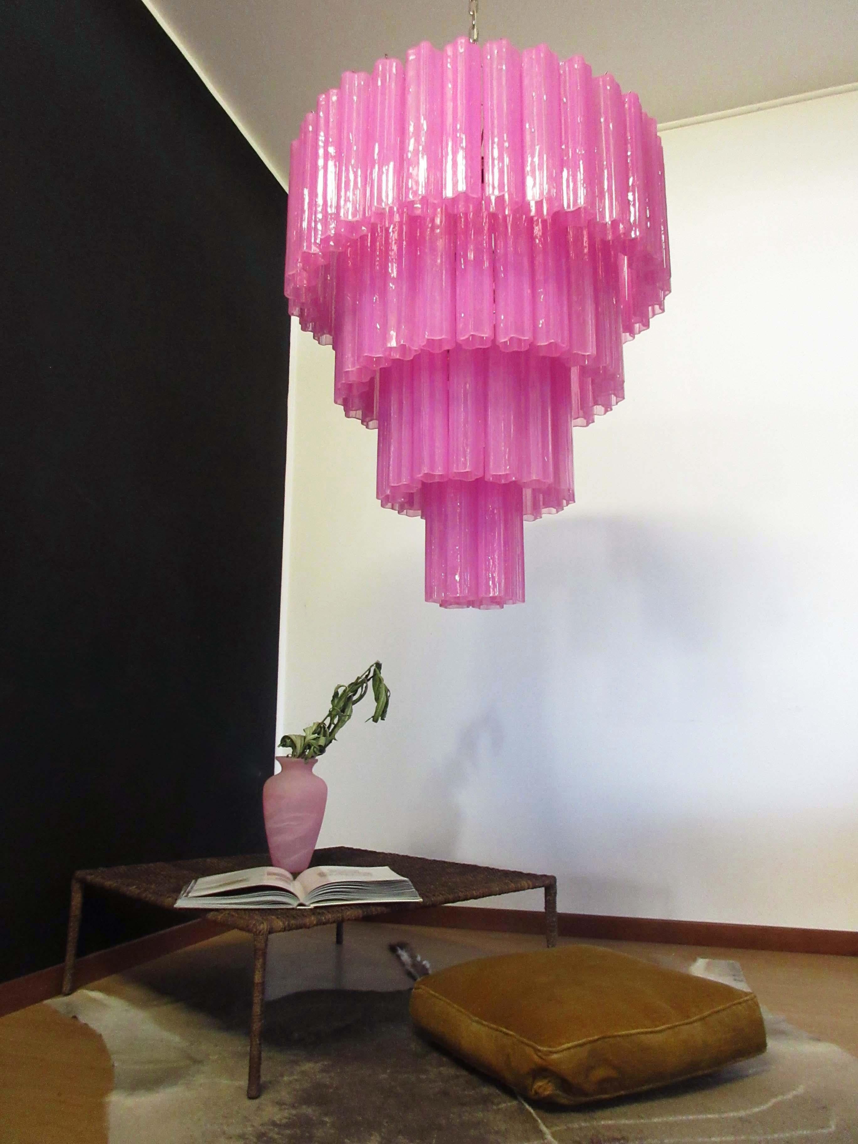 Late 20th Century Huge Vintage Murano Glass Tiered Chandelier - 78 Glasses - Pink Fuxia Silk