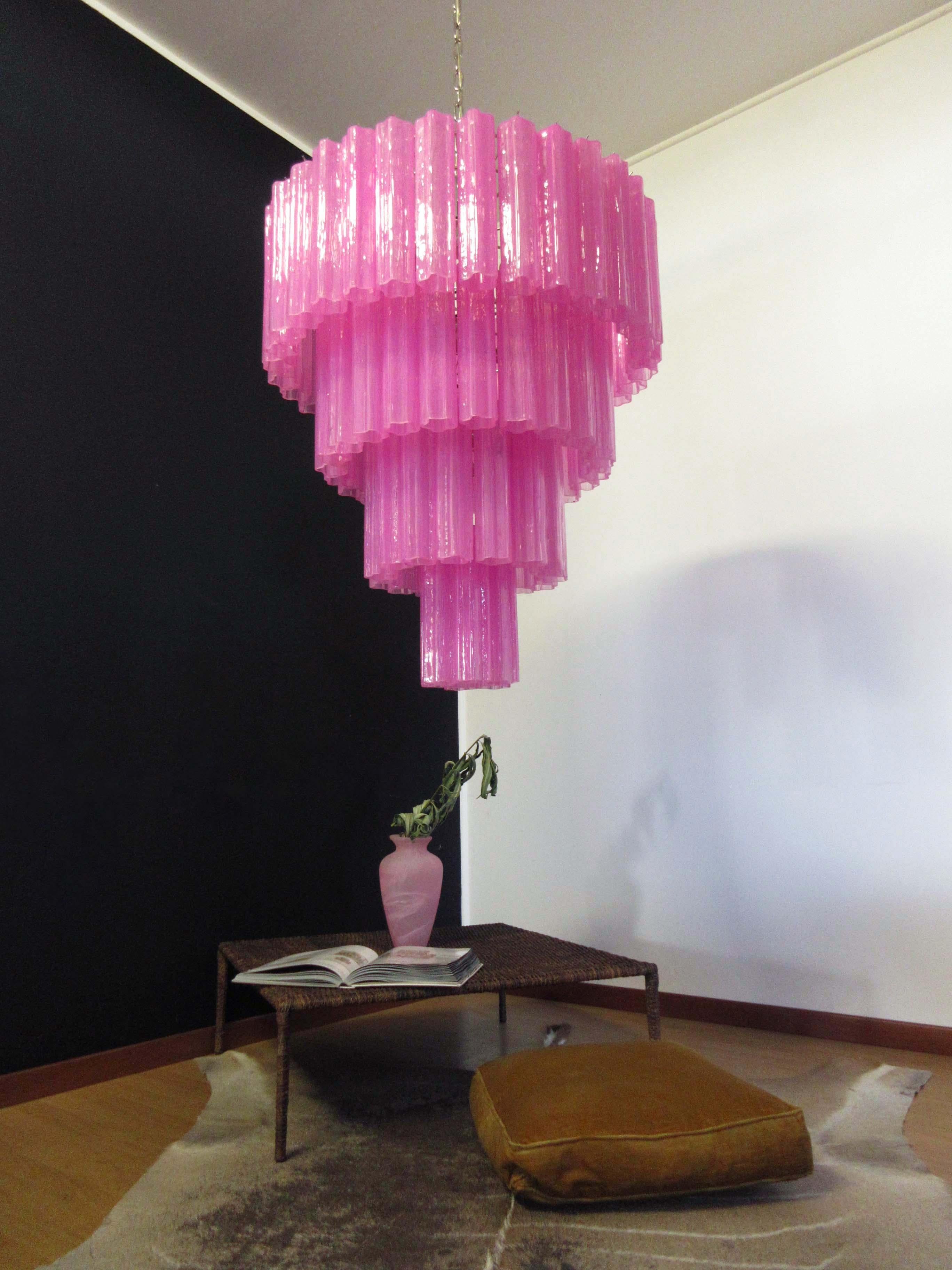 Huge Vintage Murano Glass Tiered Chandelier, 78 Glasses, Pink Fuxia Silk For Sale 2