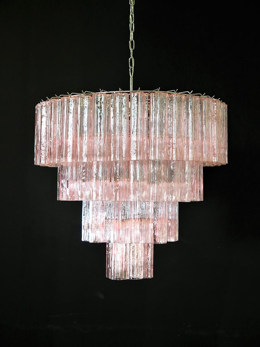 Huge Vintage Murano Glass Tiered Chandelier, 78 Pink Glasses In Good Condition In Gaiarine Frazione Francenigo (TV), IT