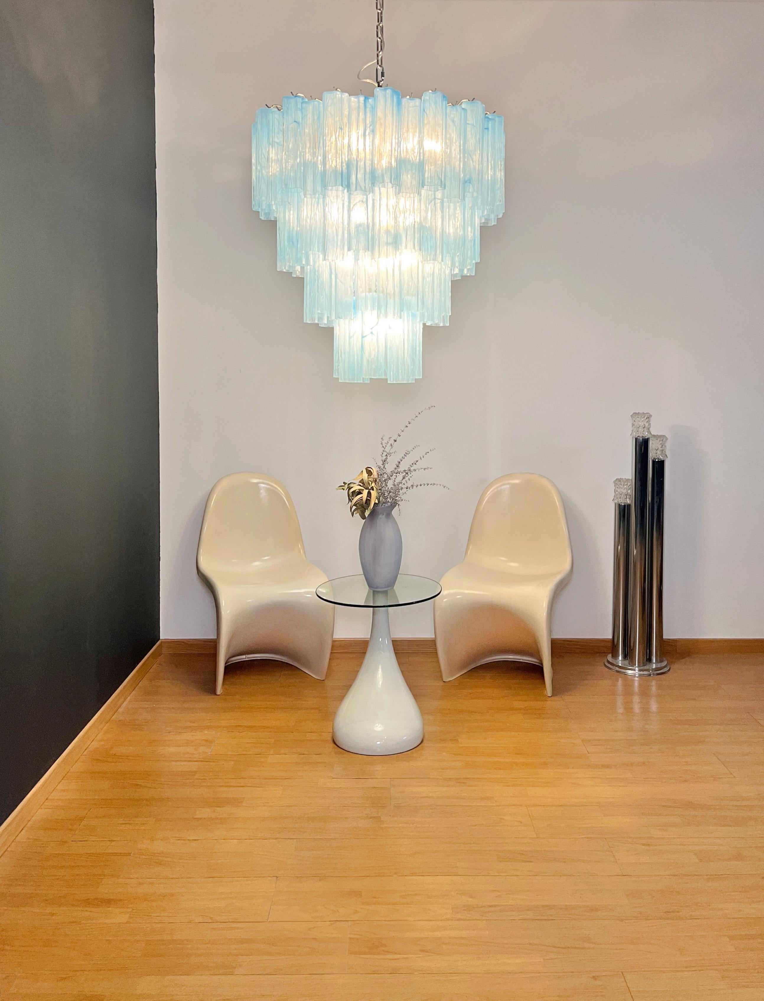 Enorme araña de cristal de Murano de época - 80 vidrios-vasos de alabastro azul en venta 4