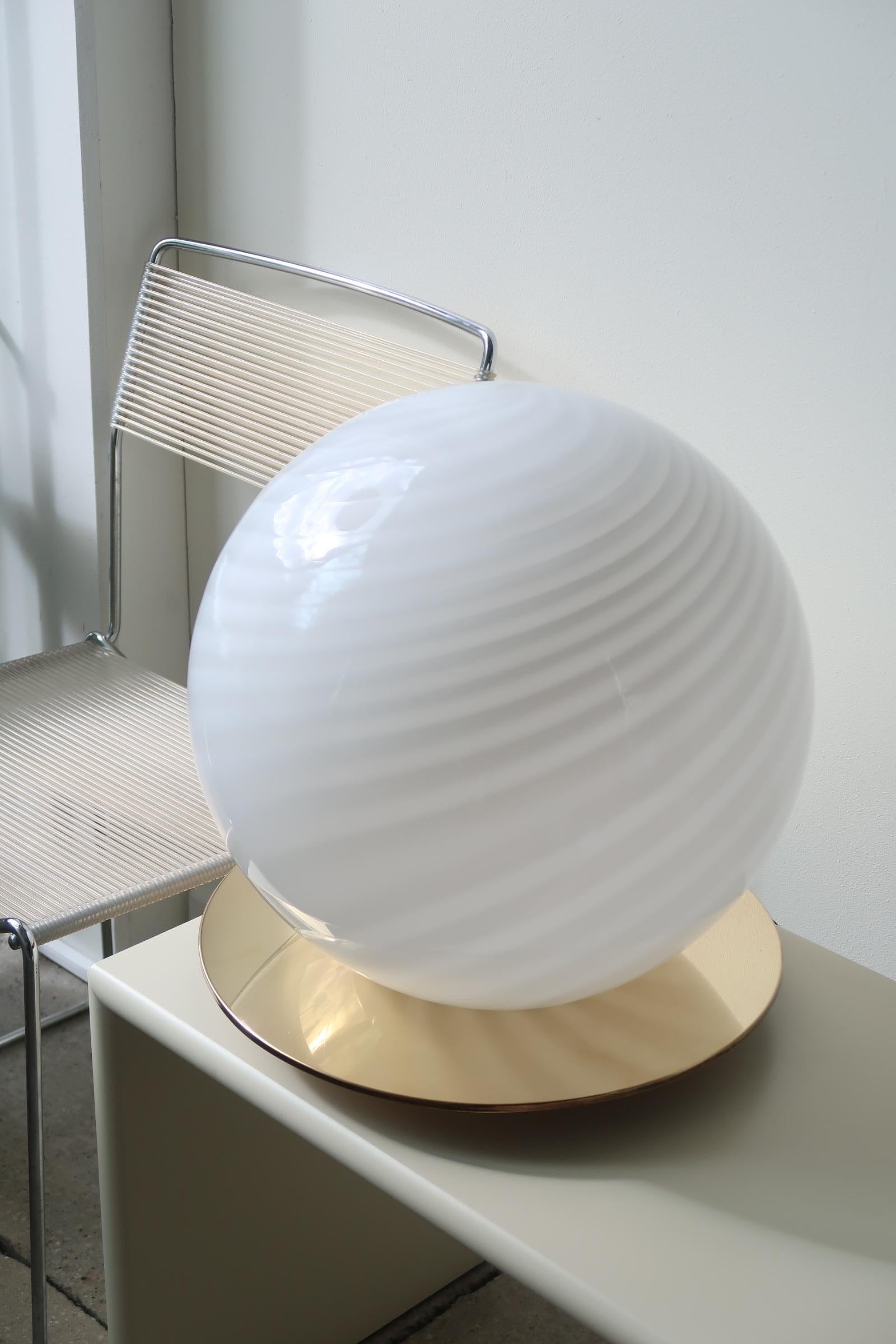 Huge Vintage Murano Swirl Table or Floor Lamp White Mouth Blown Glass In Good Condition In København, DK