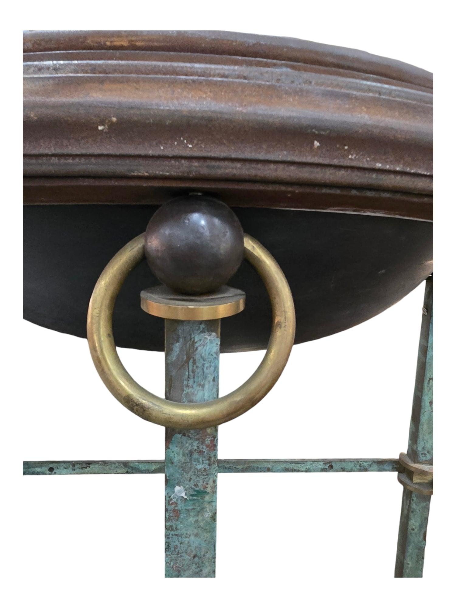 Bronzo Lampada da parete enorme in stile greco antico - Altezza 190 cm in vendita