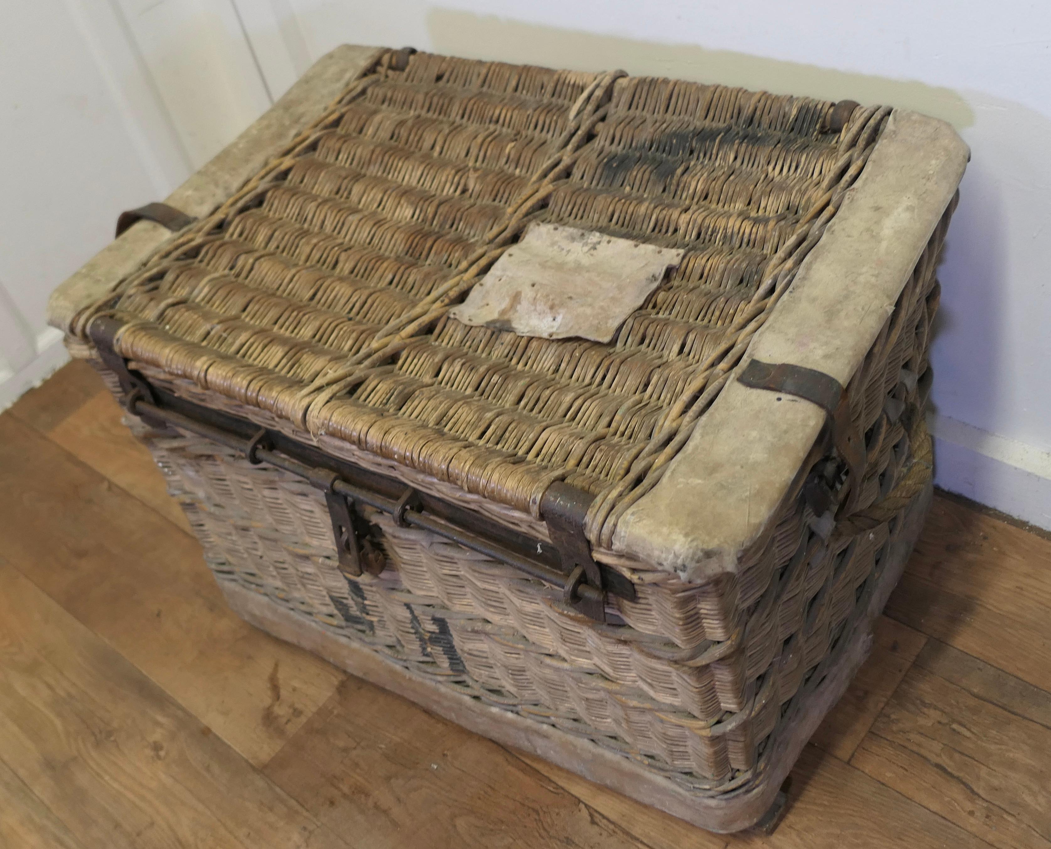 Industrial Huge Wicker Railway Parcel Hamper Very strong and attractive piece For Sale