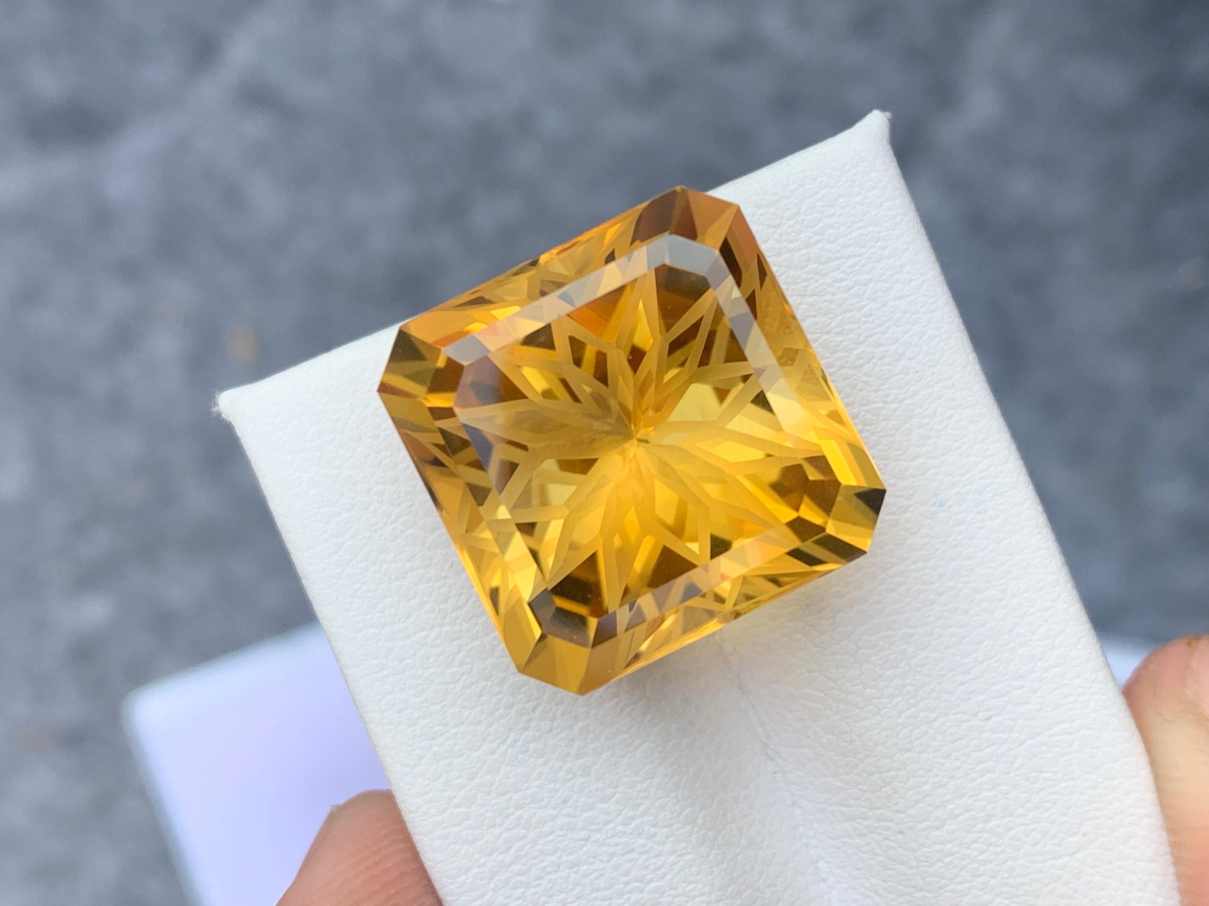 Huge Yellow 27.75 Carat Loose Citrine Flower Square Cut from Brazil Mine For Sale 9