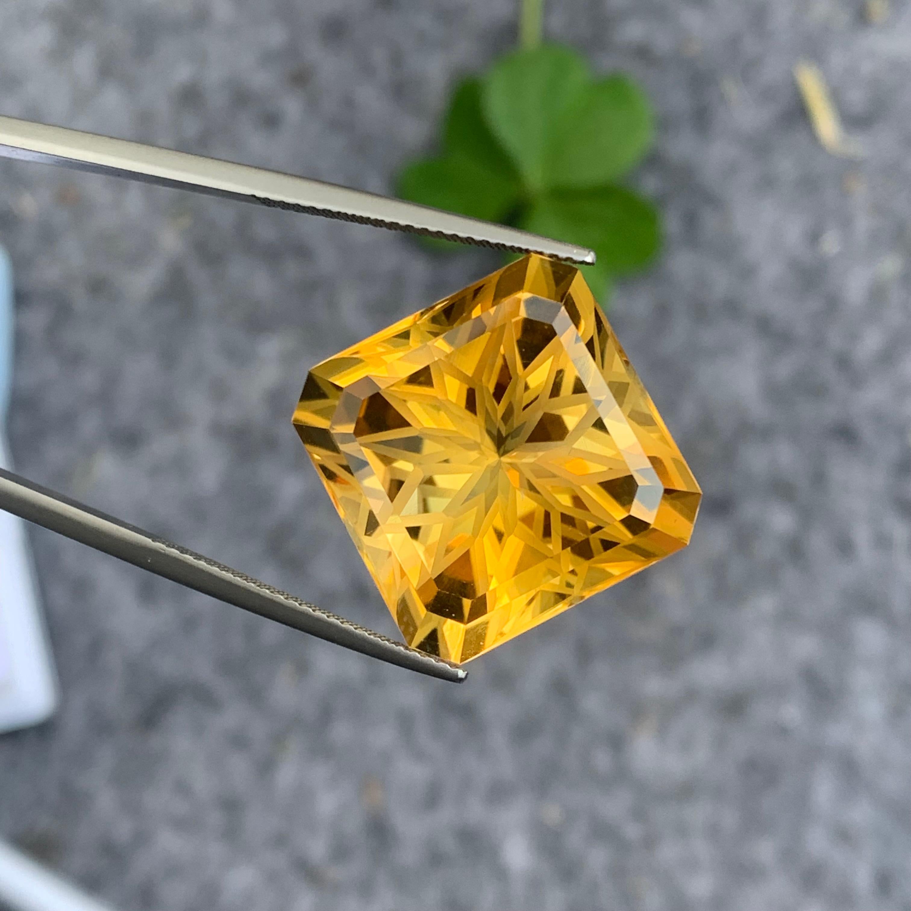Women's or Men's Huge Yellow 27.75 Carat Loose Citrine Flower Square Cut from Brazil Mine For Sale