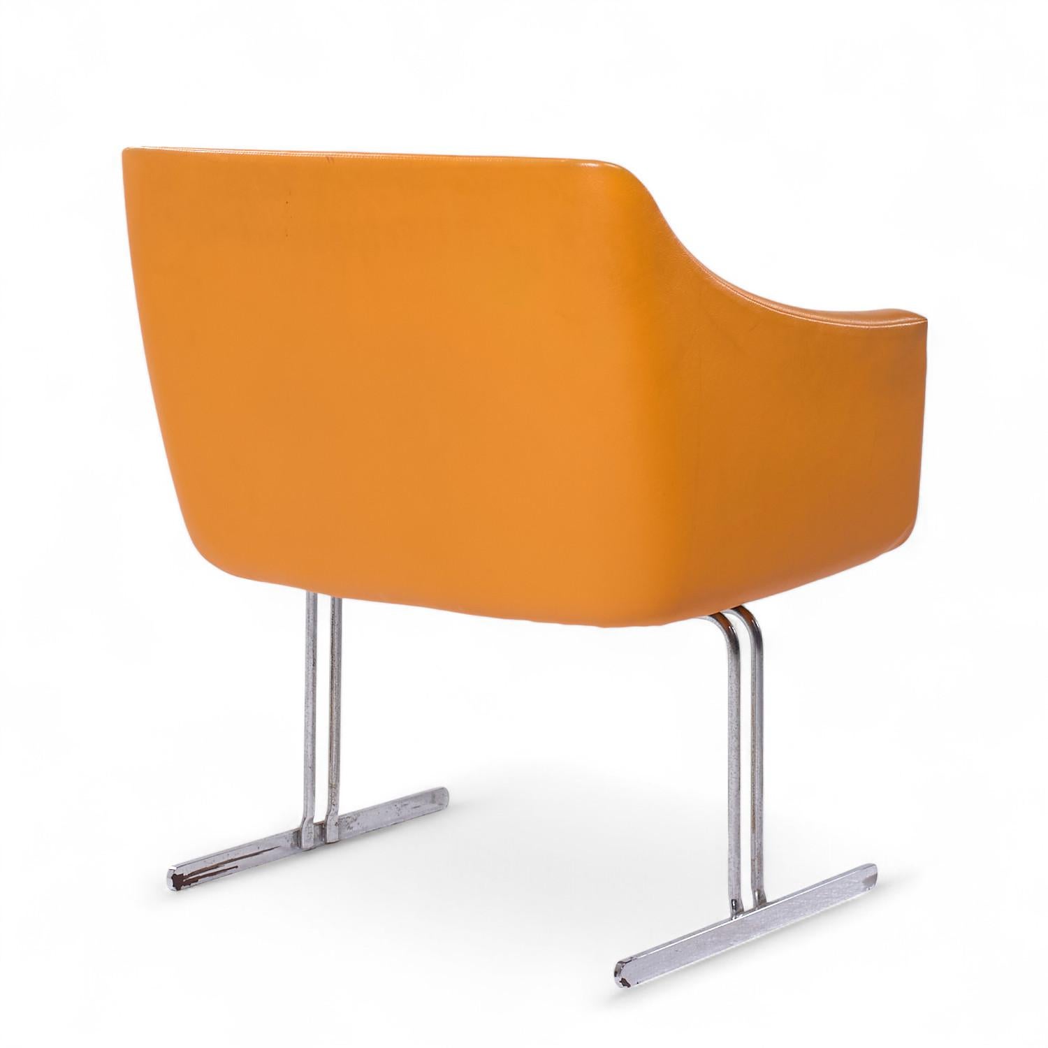 Hugh Acton for Vecta Mid Century Chrome Lounge Chairs - Pair For Sale 3