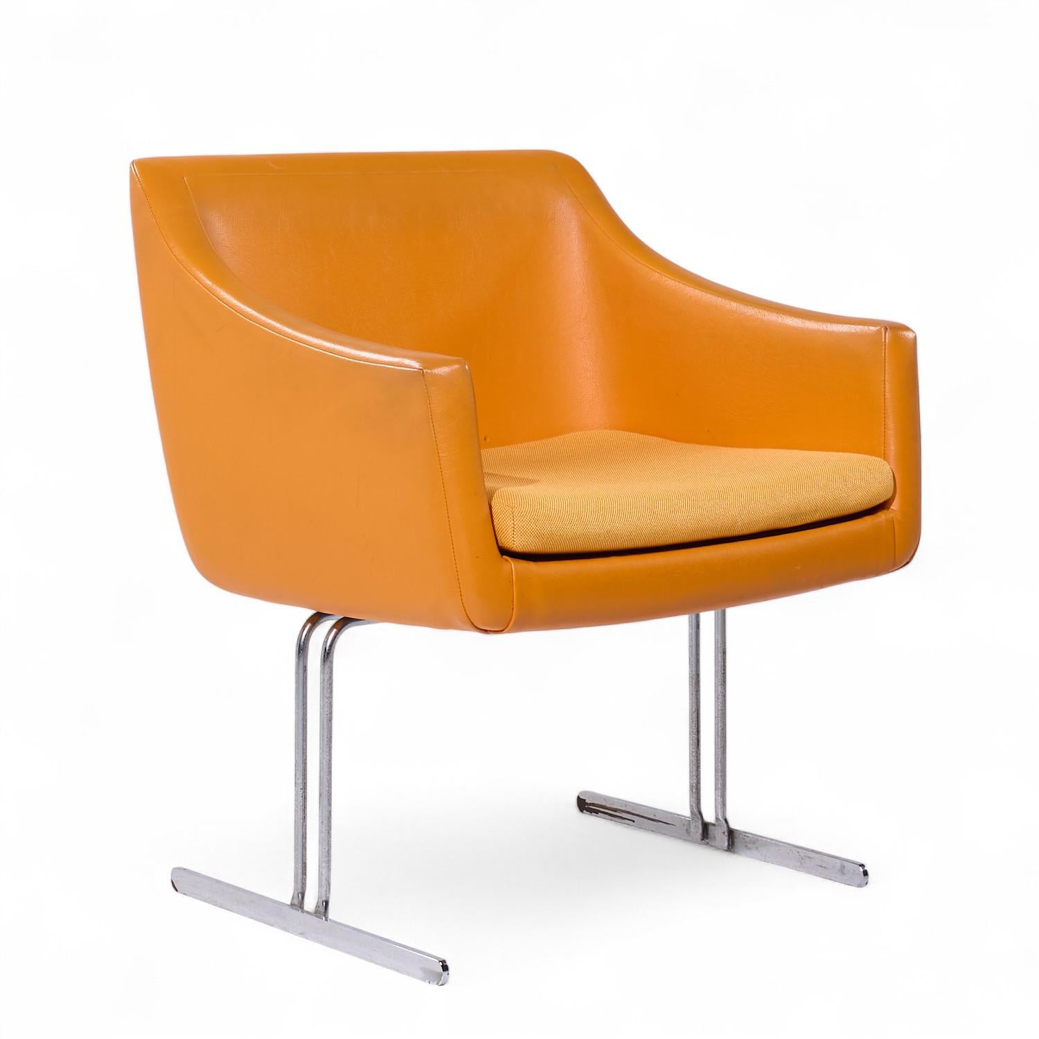 American Hugh Acton for Vecta Mid Century Chrome Lounge Chairs - Pair For Sale