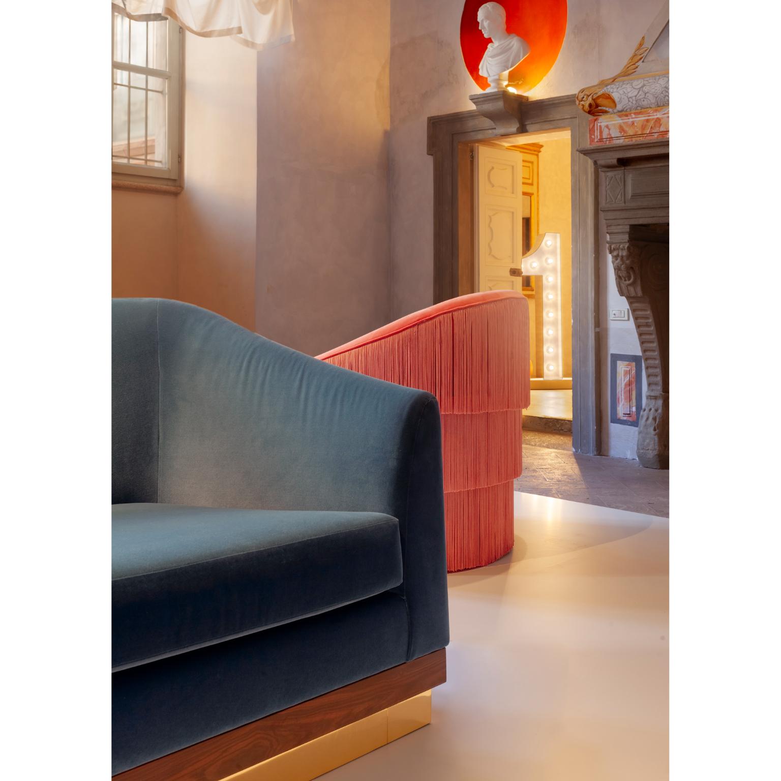 Post-Modern Hughes 240 Sofa by Munna For Sale