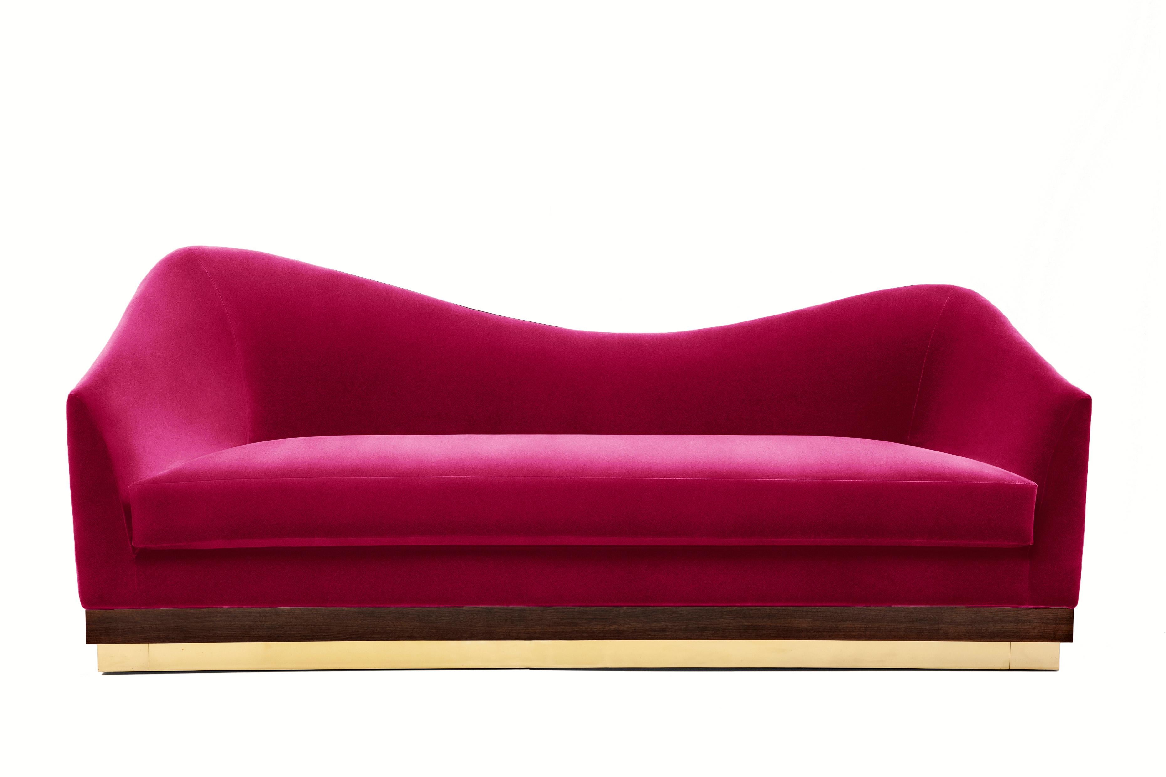 Hughes 240 Sofa von Munna (Portugiesisch) im Angebot