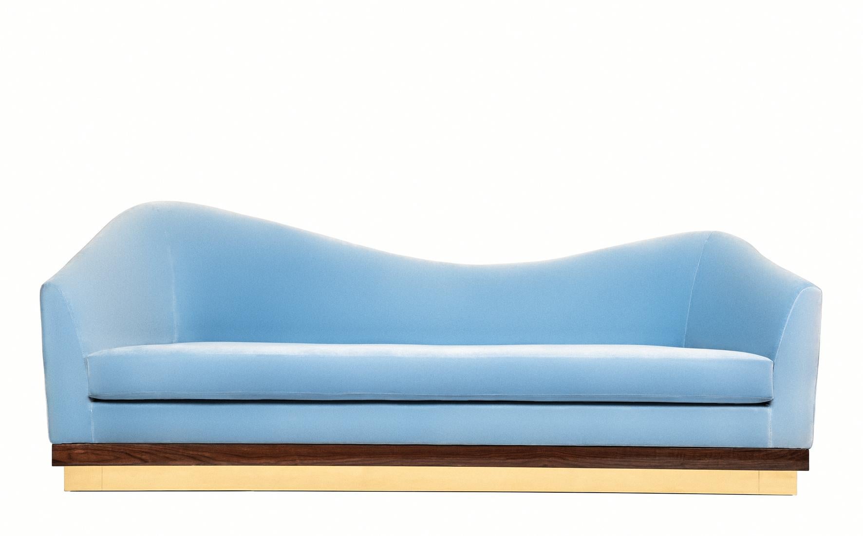 Hughes 240 Sofa von Munna (Furnier) im Angebot