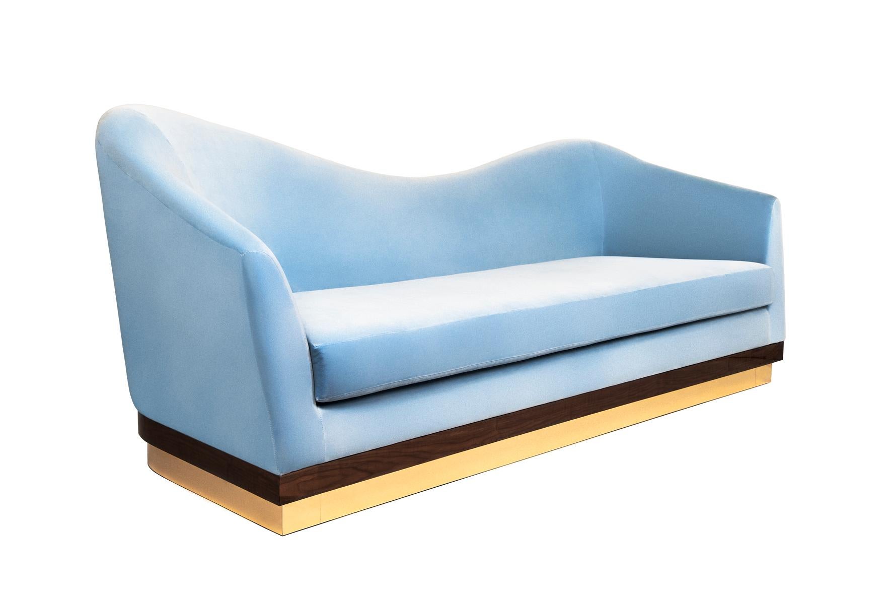 Hughes 240 Sofa von Munna im Zustand „Neu“ im Angebot in Geneve, CH