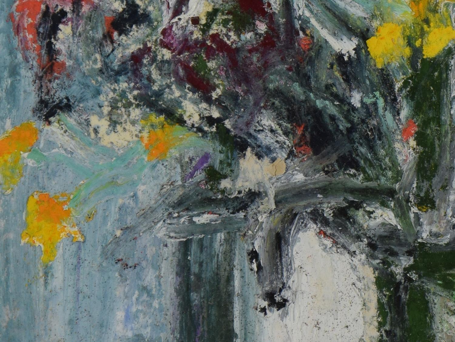 Fleurs par Hugues Pissarro dit Pomié (né en 1935)
Huile et pastel sur carton
26,5 x 17,8 cm (10 ³/₈ x 7 pouces)
Signé en bas à gauche H. Claude Pissarro et daté 1993 en bas à droite

Cette œuvre est accompagnée d'un certificat d'authenticité de