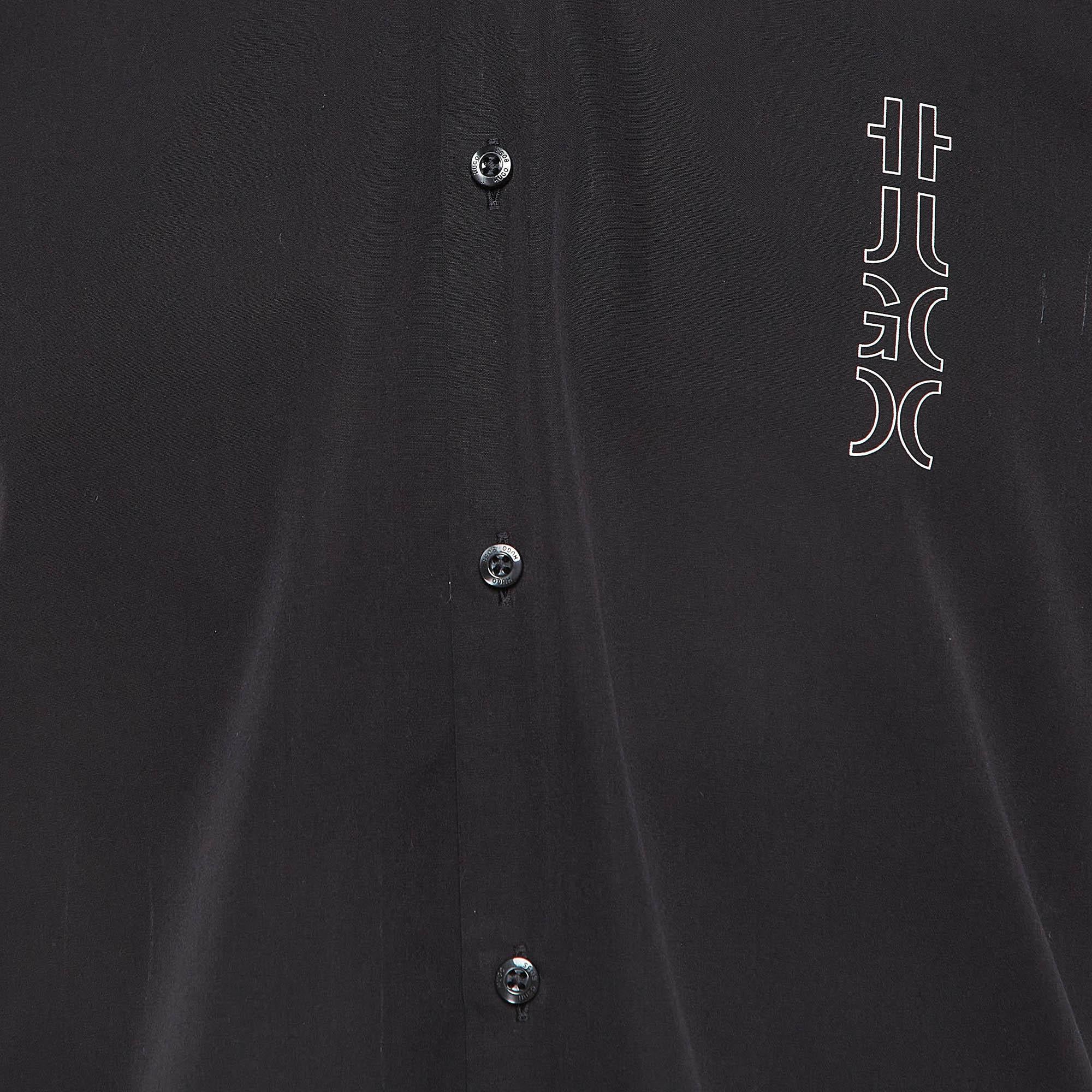 Hugo Boss Black Printed Cotton Shirt  XXL In Excellent Condition For Sale In Dubai, Al Qouz 2