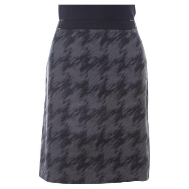 Hugo Boss Gonna corta in cotone grigio scuro S in vendita