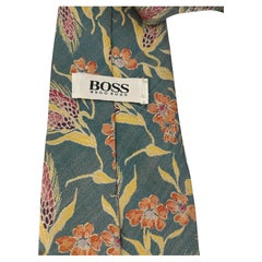 Hugo Boss Corbata de Seda Floral Verde para Cuello de Hombre Italia