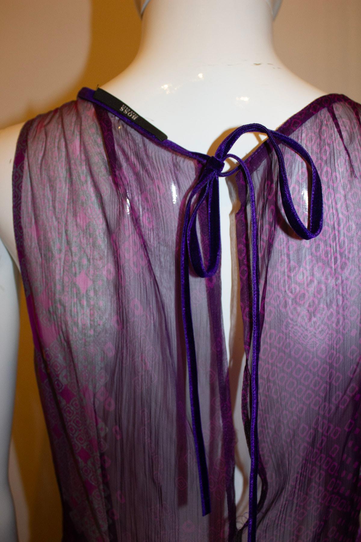 Vestido de seda morado Hugo Boss Negro en venta