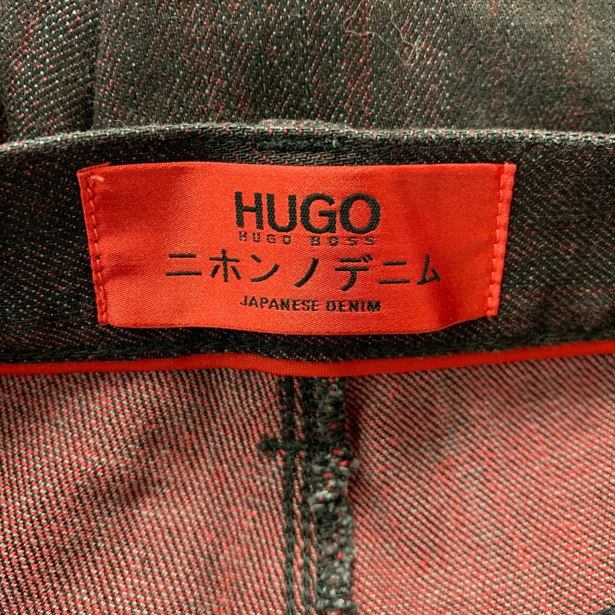 Men's HUGO BOSS Size 32 Black Burgundy Cotton Polyurethane Jeans For Sale