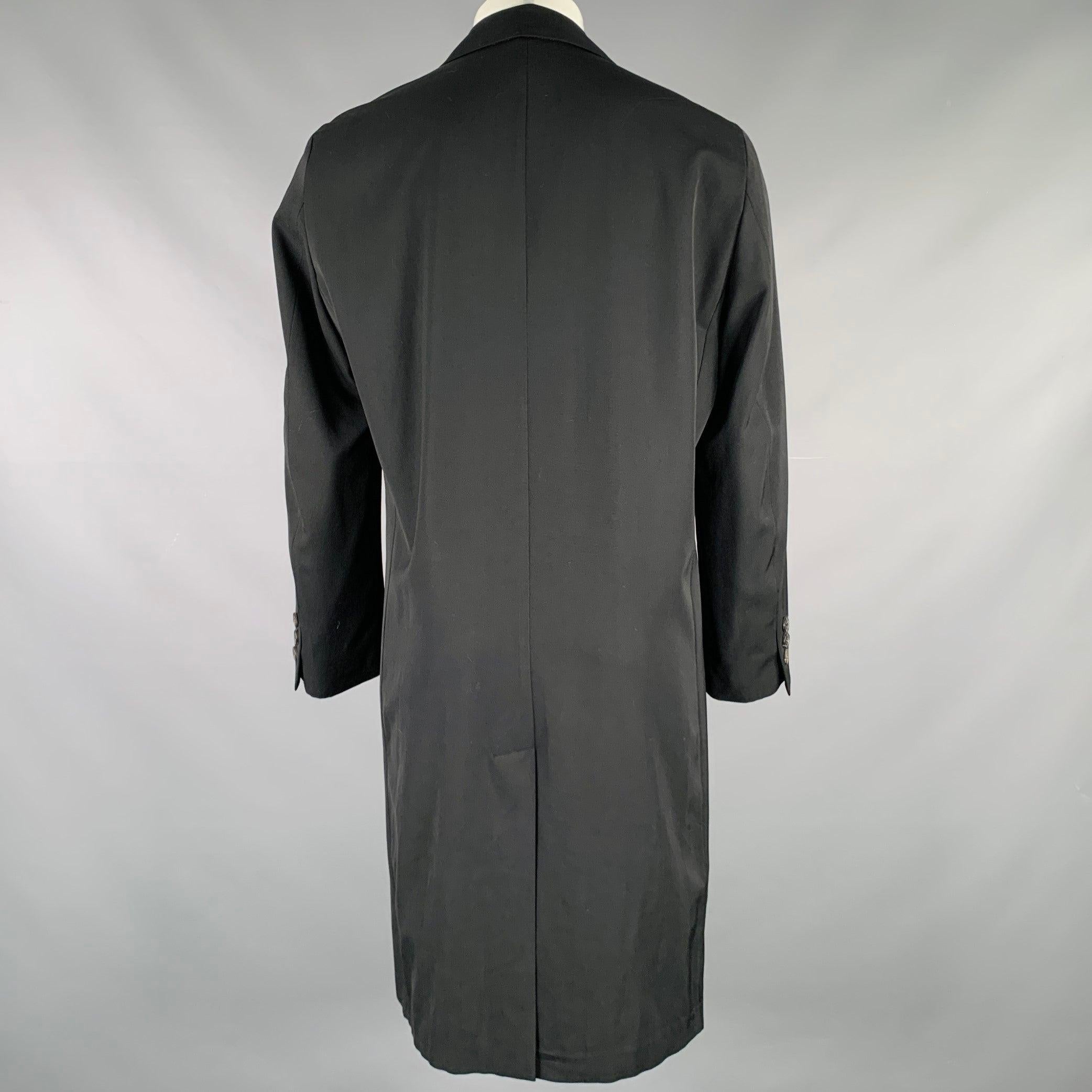 HUGO BOSS Size 38 Black Virgin Wool Single Breasted Coat In Good Condition For Sale In San Francisco, CA