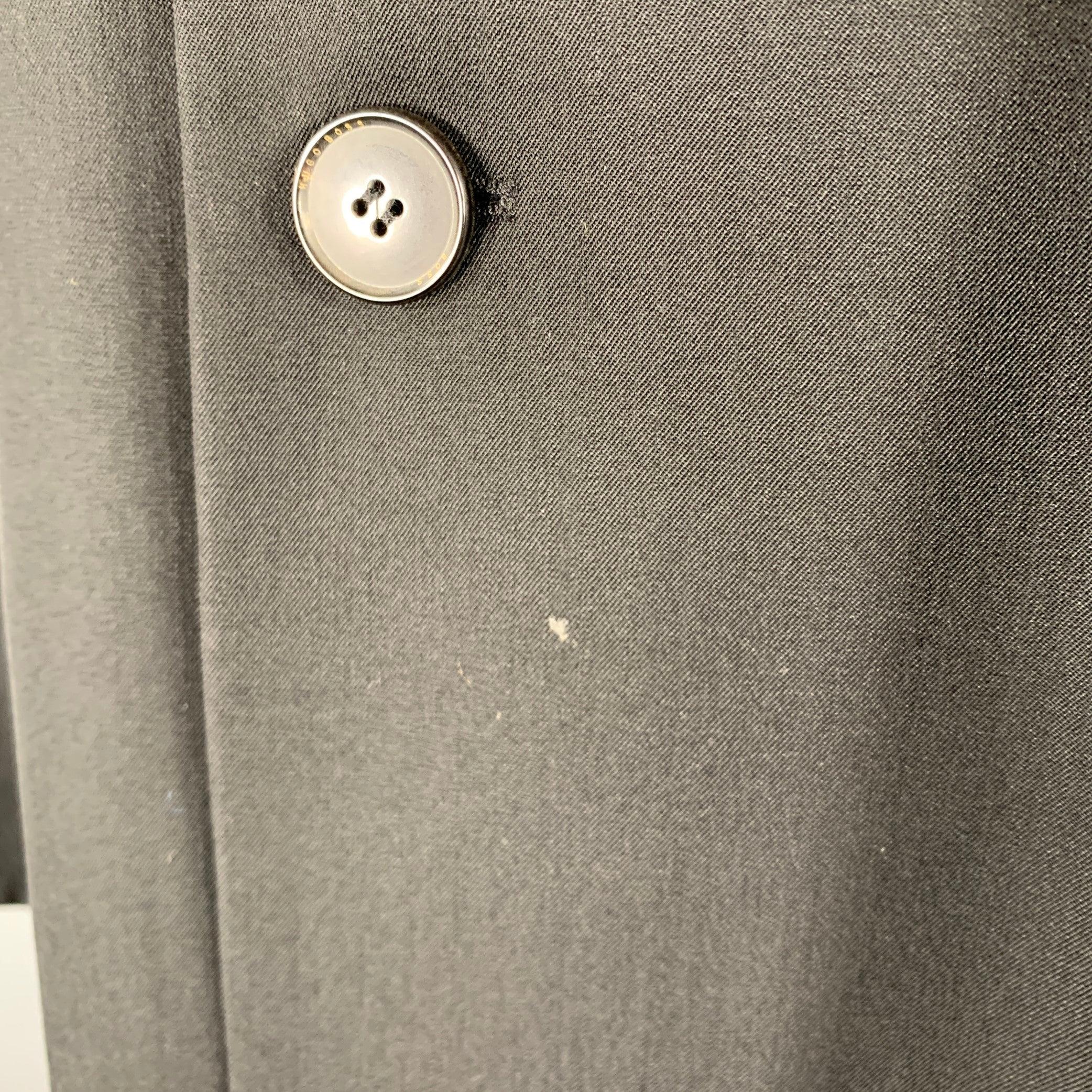 HUGO BOSS Size 38 Black Virgin Wool Single Breasted Coat For Sale 1