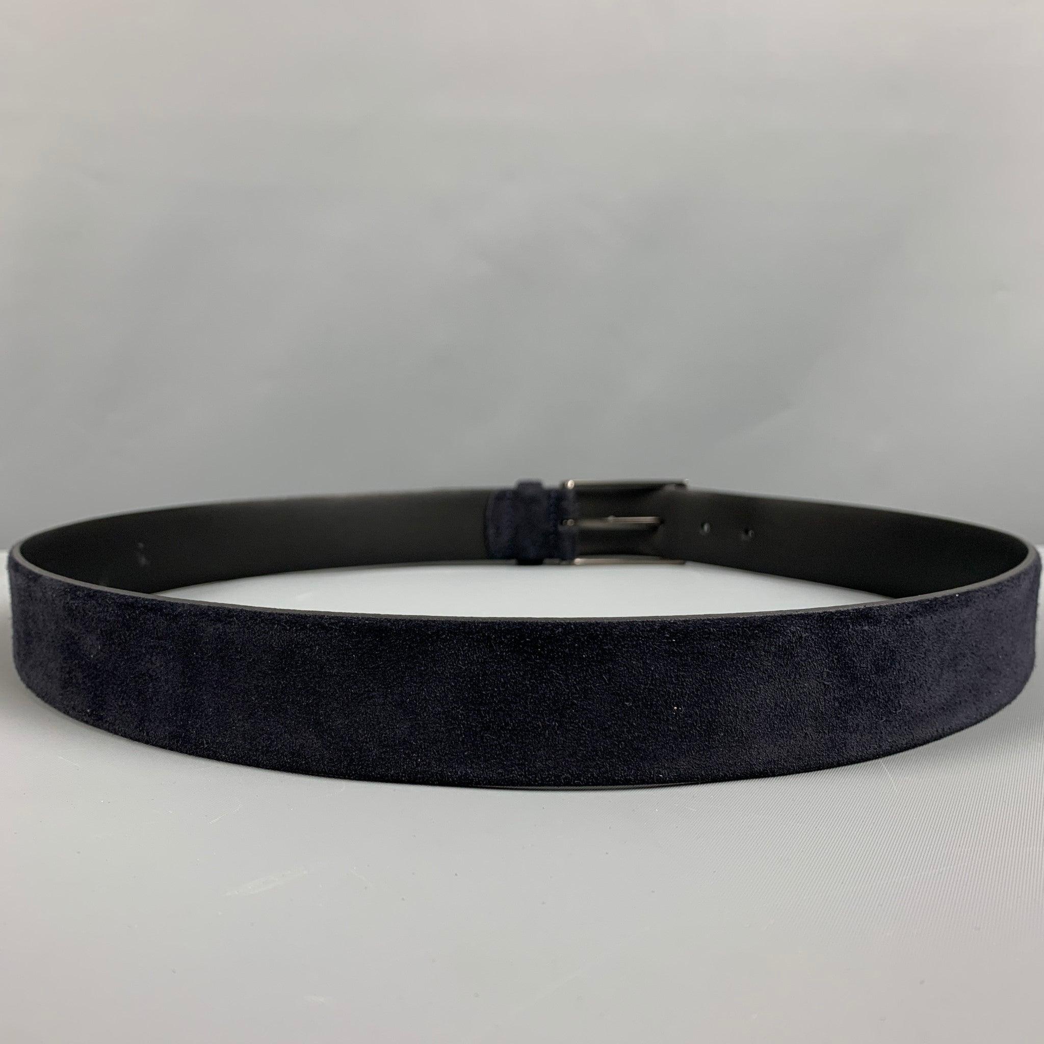 HUGO BOSS Size 38 Navy Suede Belt In Excellent Condition For Sale In San Francisco, CA