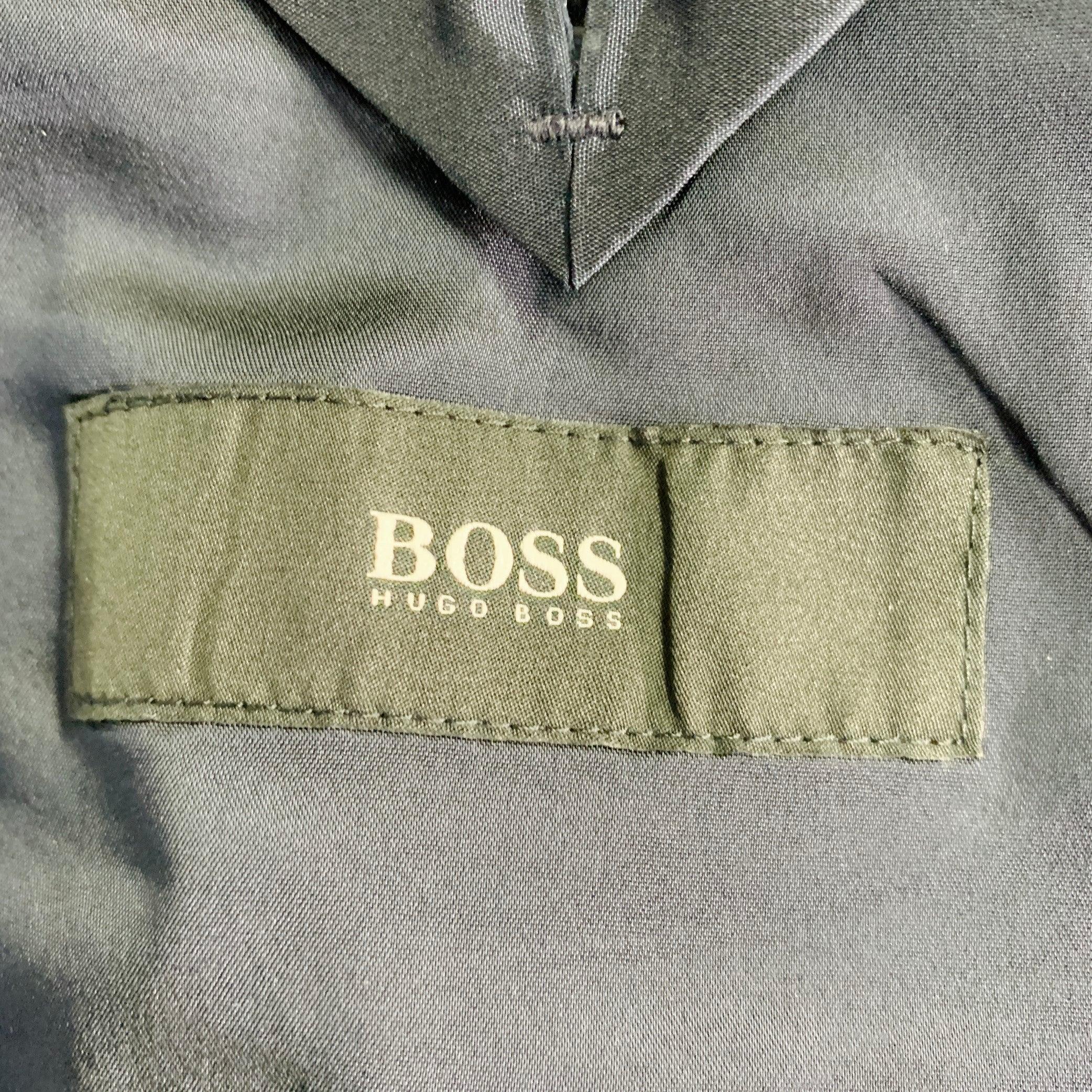 HUGO BOSS Größe 40 Blau Hahnentritt Schurwolle Einreiher mit Kerbrevers Anzug im Angebot 4