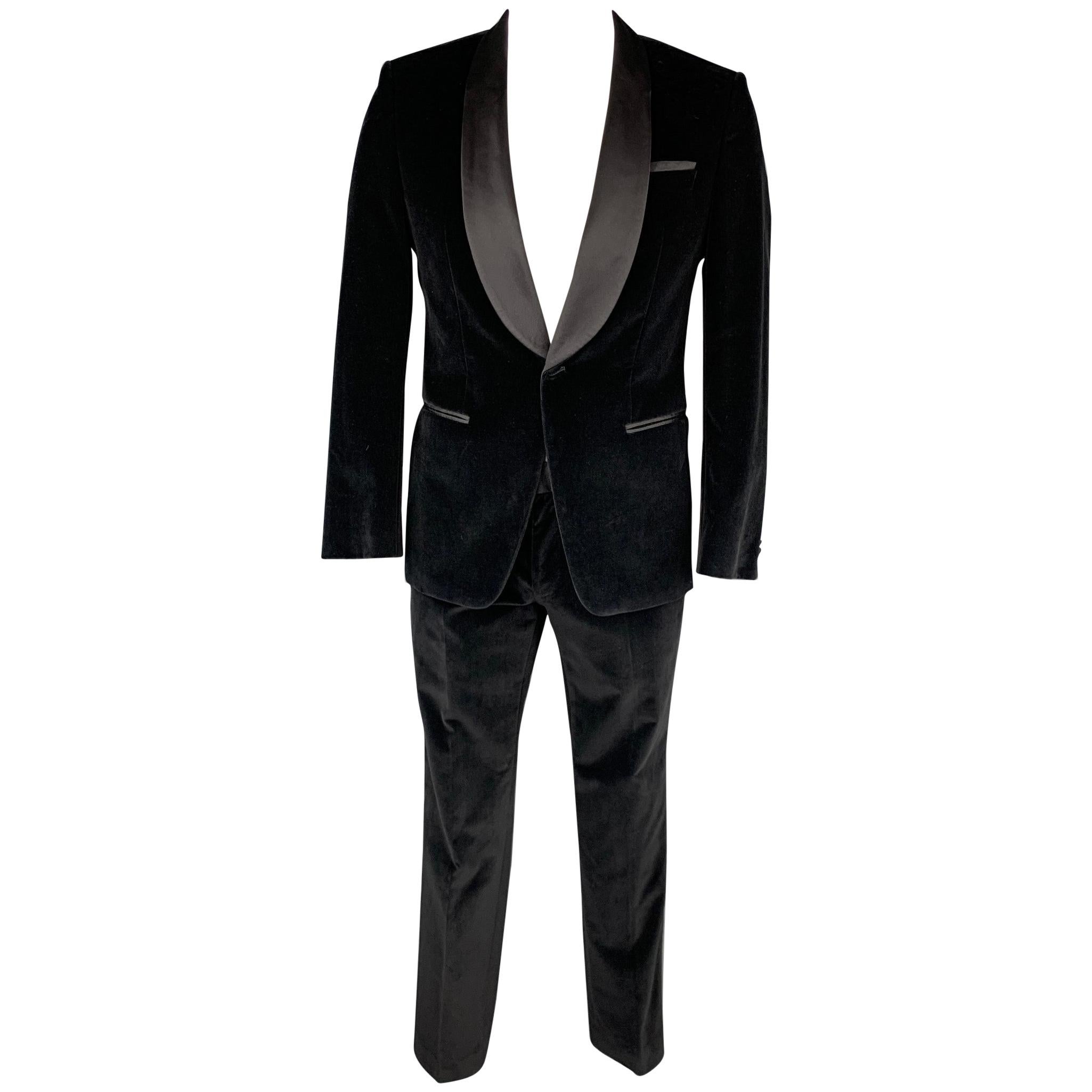 HUGO BOSS Size 40 Regular Black Cotton Velvet Shawl Collar Tuxedo Suit
