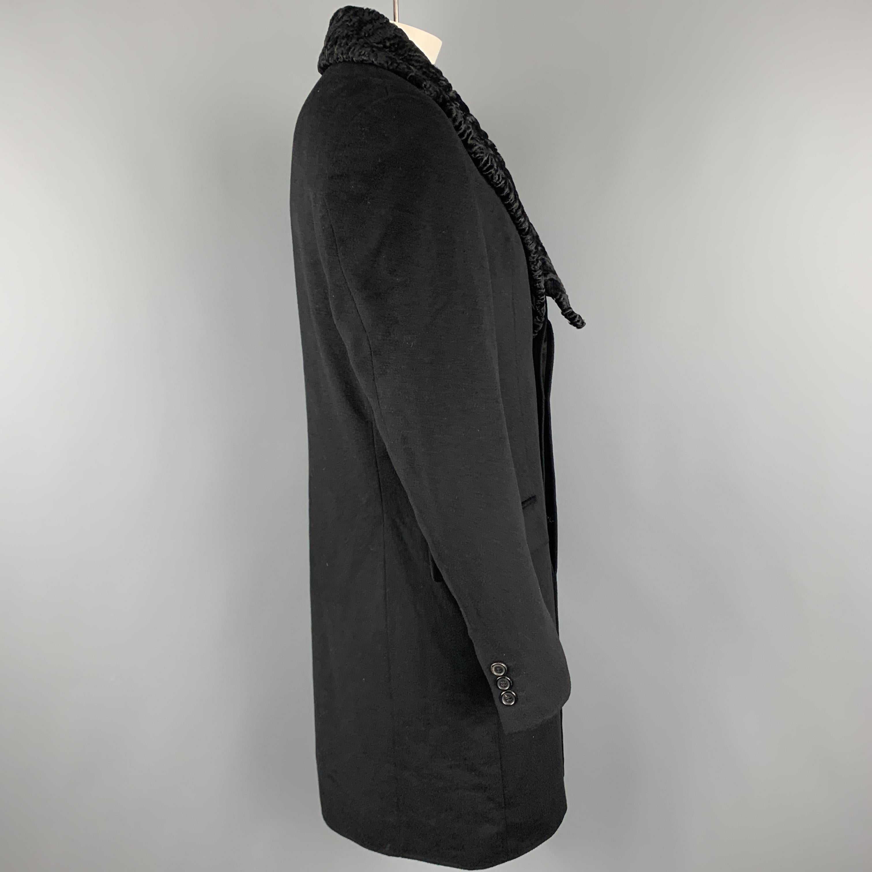 HUGO BOSS Size 42 Black Wool Blend Hidden Placket Fur Collar Coat In Excellent Condition In San Francisco, CA