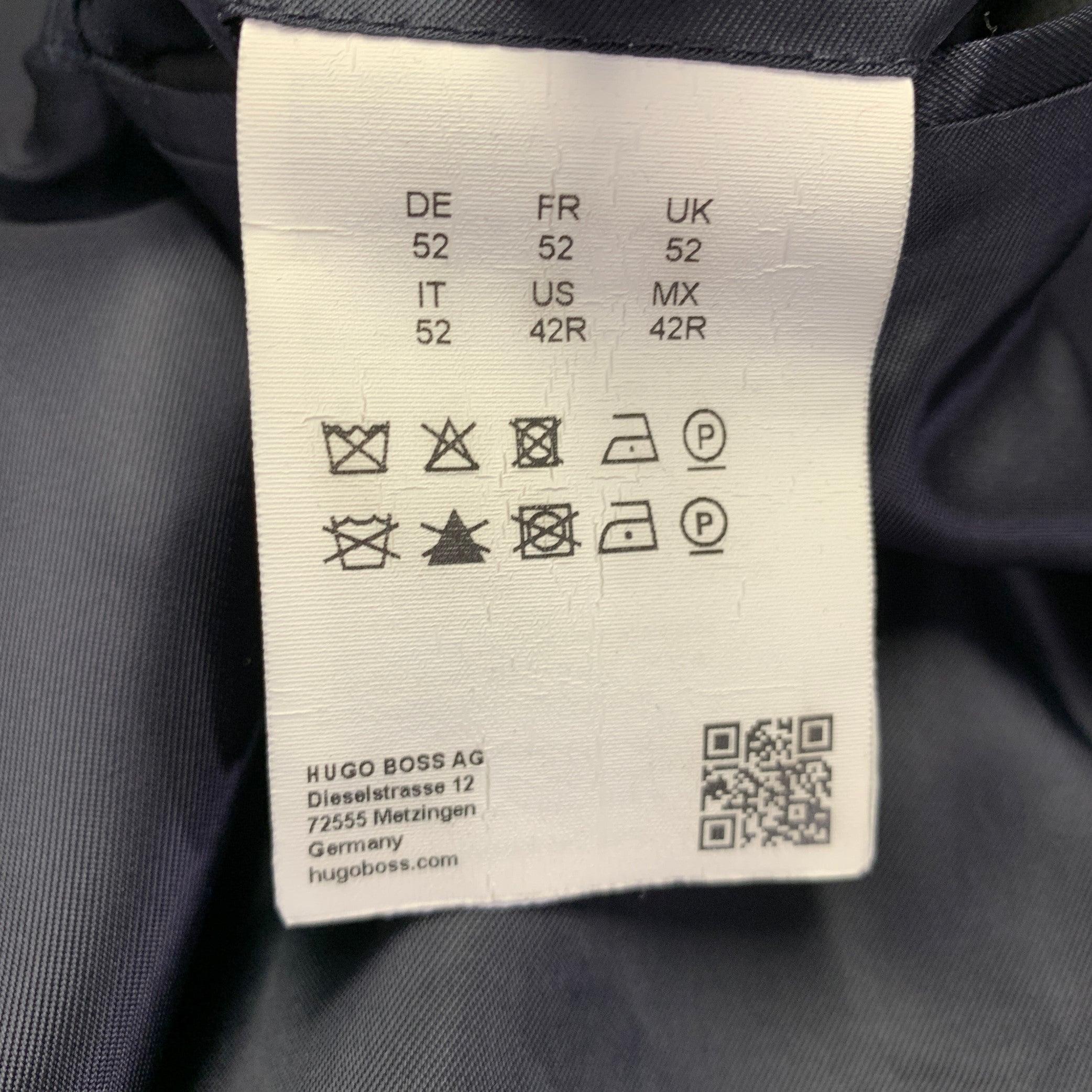HUGO BOSS Size 42 Navy Taupe Nailhead Virgin Wool Blend Coat For Sale 2