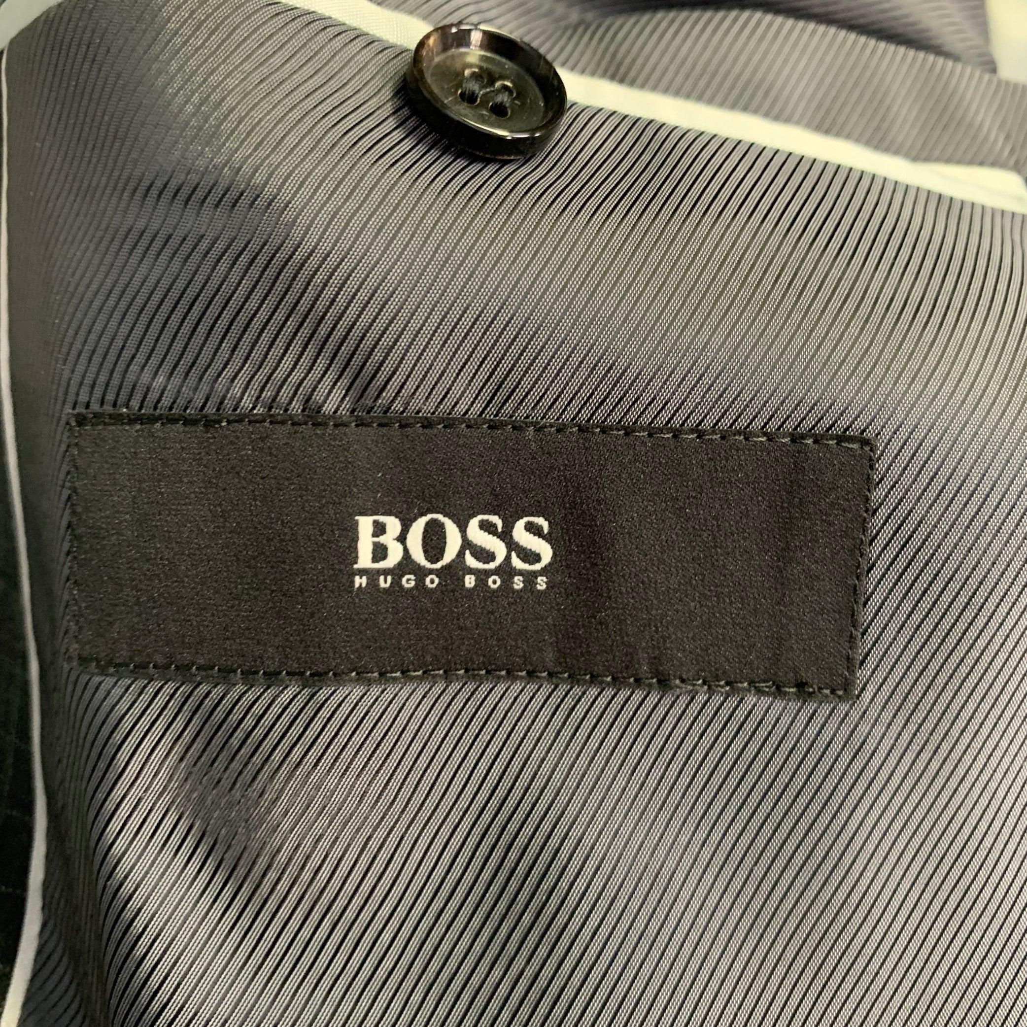 HUGO BOSS Talla 42 Regular Gris Negro A cuadros Lana virgen Traje con solapa de muesca en venta 4