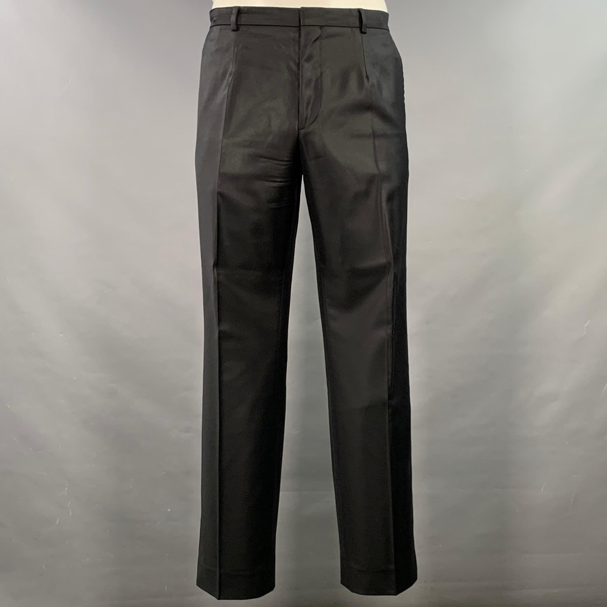 HUGO BOSS Größe 44 Schwarz Wolle Einreiher mit Kerbrevers Anzug Herren im Angebot