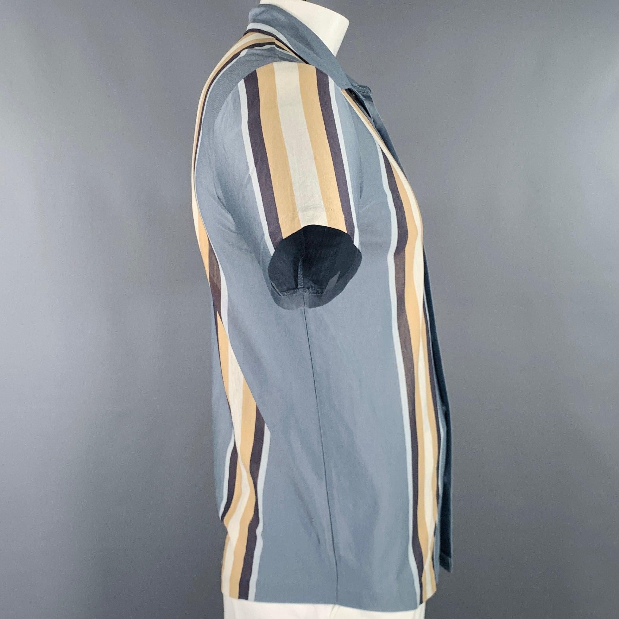 BOSS by HUGO BOSS short sleeve shirt
in a grey and beige mercerized cotton featuring a stripe print, spread collar, and button closure. Excellent Pre-Owned Condition. 

Marked:   L 

Measurements: 
 
Shoulder: 17 inches Chest: 41 inches Sleeve: 9.5