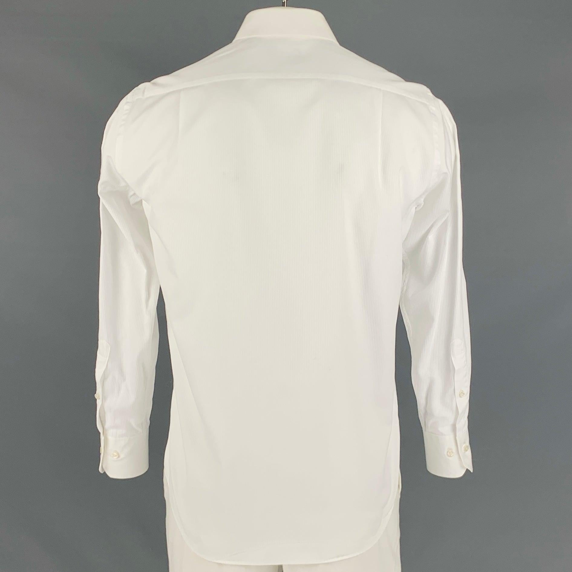 HUGO BOSS Größe S Weiß gestreiftes Baumwollhemd mit einer Tasche und langen Ärmeln im Zustand „Gut“ im Angebot in San Francisco, CA