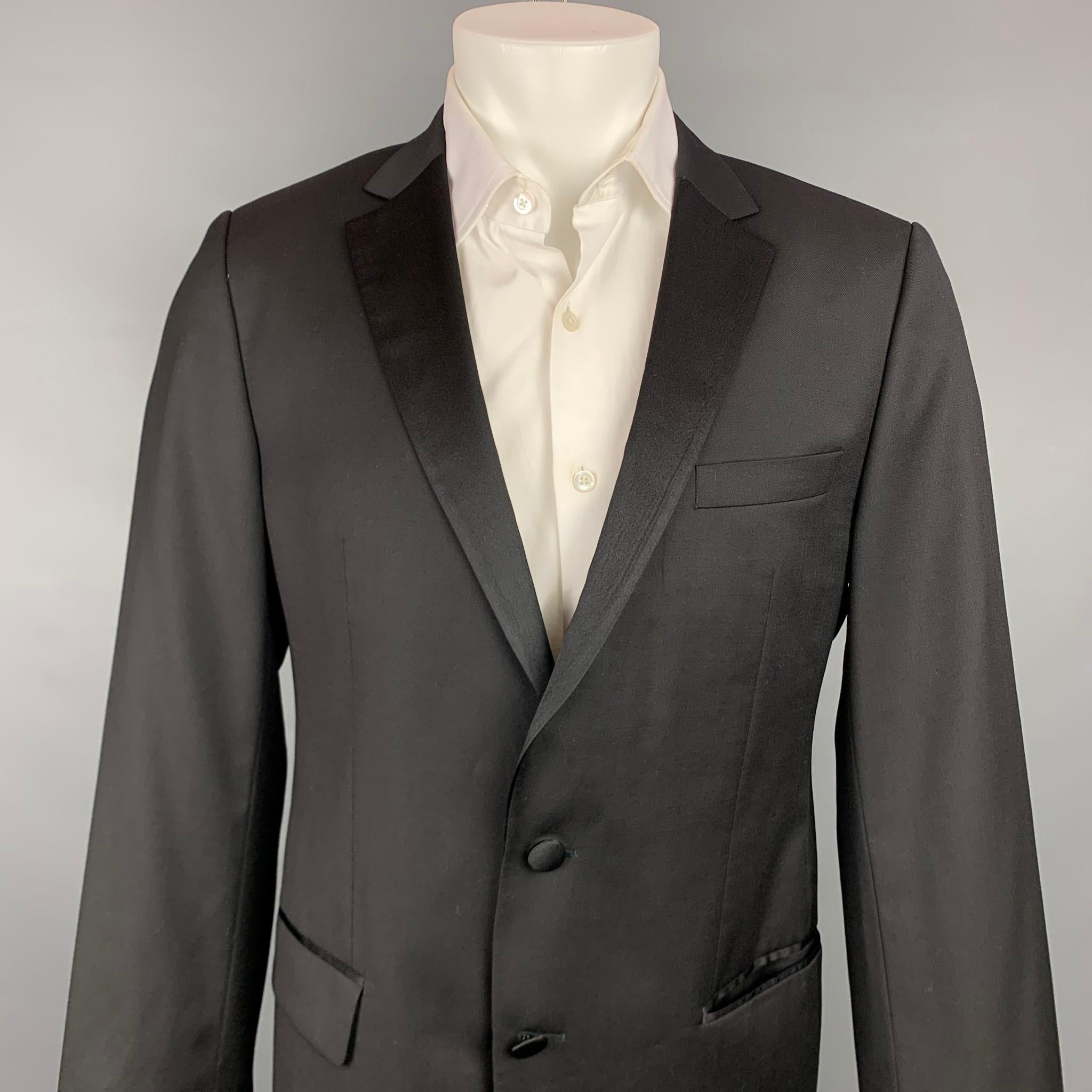 HUGO BOSS Super 120 Size 42 Regular Black Wool Notch Lapel Sport Coat For  Sale at 1stDibs