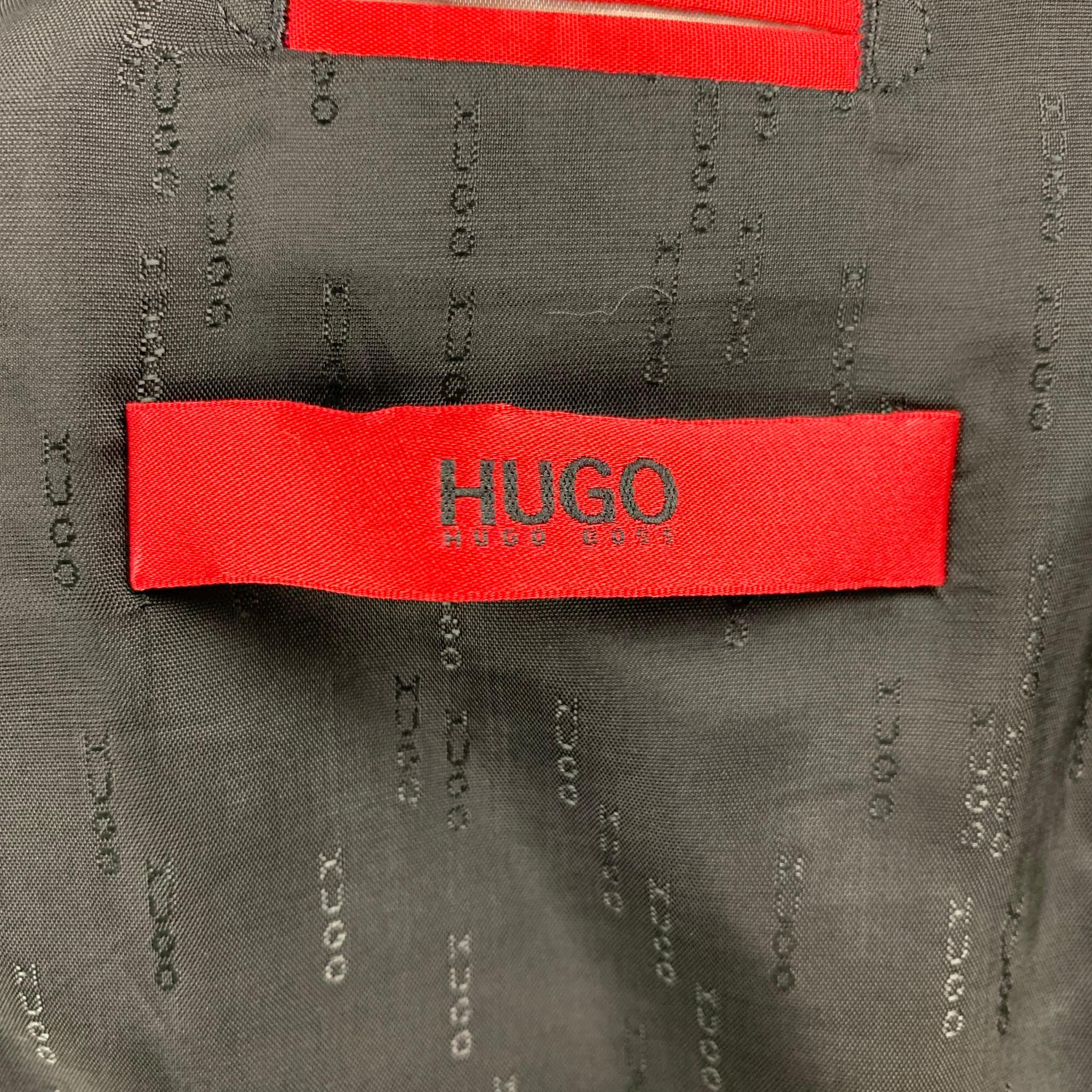 HUGO by HUGO BOSS Size 44 Black Virgin Wool Notch Lapel Suit 1