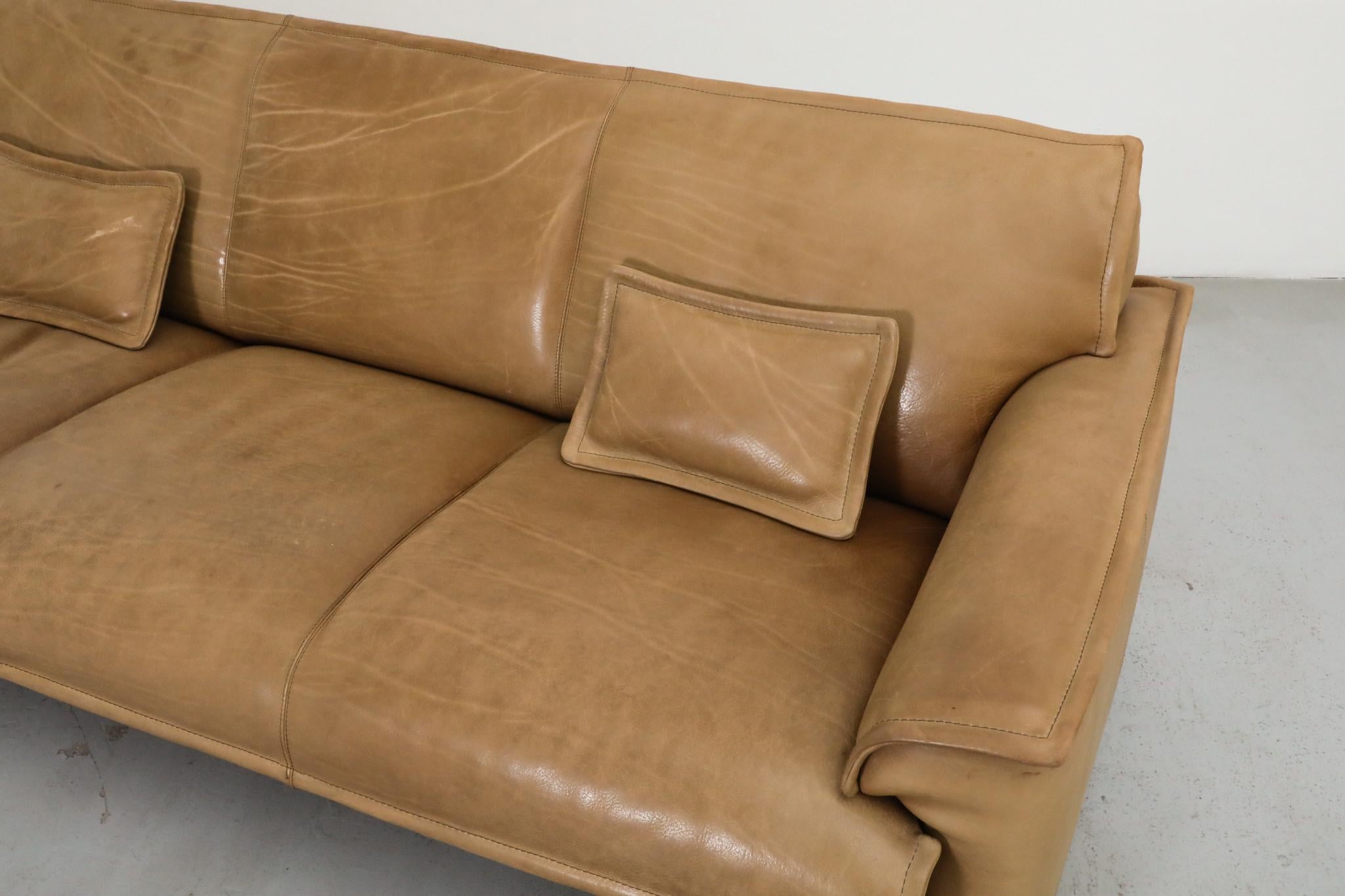 Hugo de Ruiter Leolux Mid-Century Büffelleder Dreisitzer-Sofa, 1970er Jahre im Angebot 13