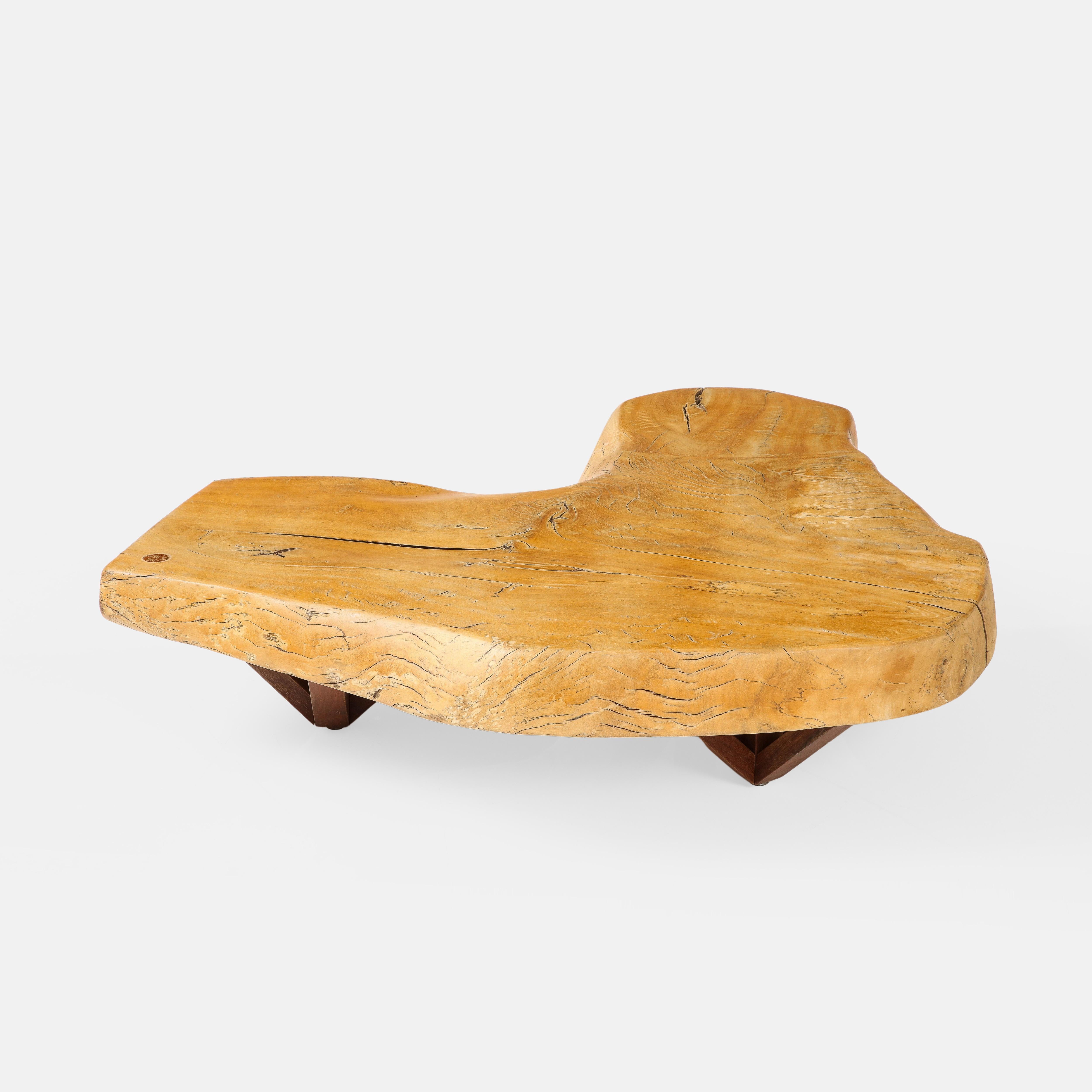 Hugo Franca and Paolo Alves Live Edge Pequi Coffee Table, Brazil, circa 2016 In Good Condition In New York, NY
