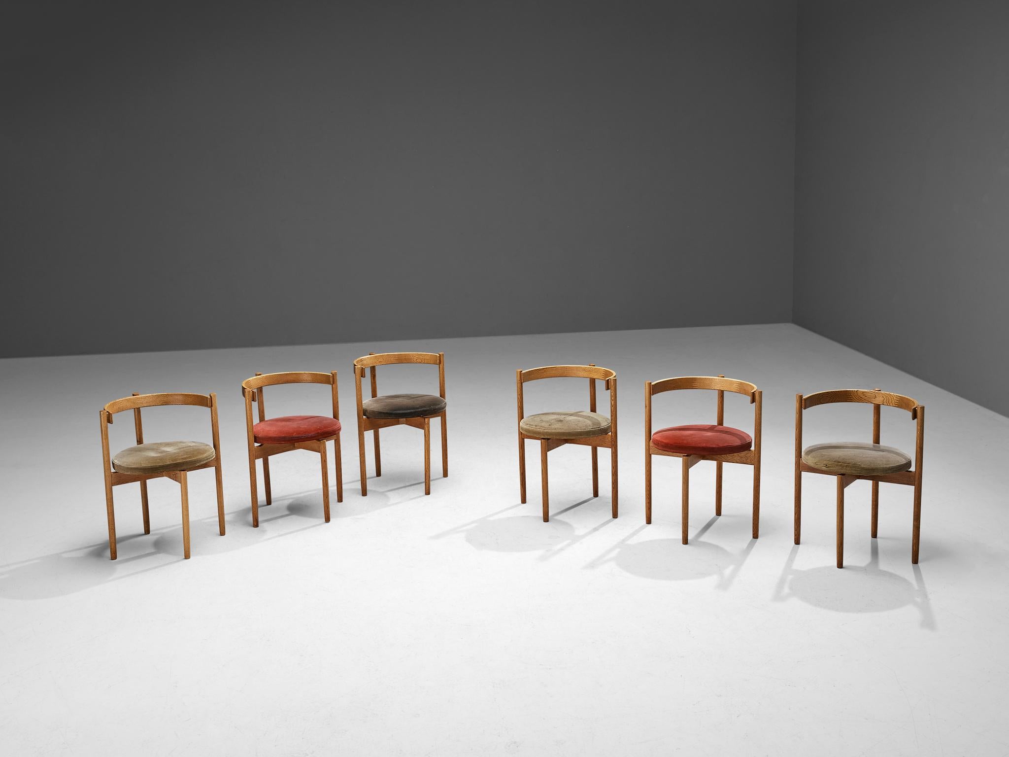 Mid-20th Century Hugo Frandsen for Børge M. Søndergaard Set of Six Dining Chairs in Oak 