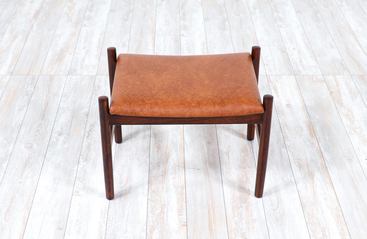 Hugo Frandsen Rosewood & Cognac Leather Stools for Spøttrup Stolefabrik In Excellent Condition In Los Angeles, CA