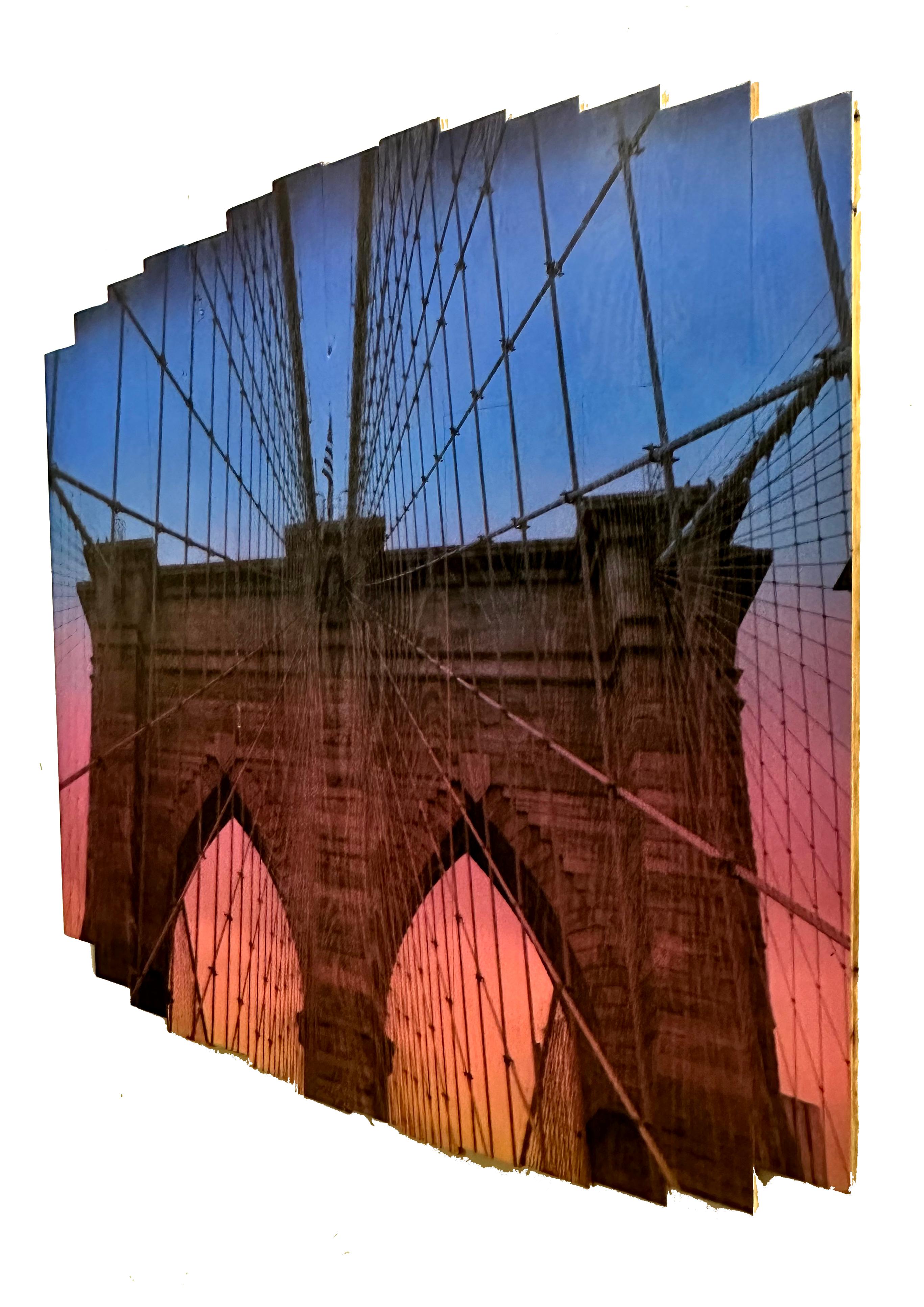De vuelta al ritmo de Nueva York, colores pintados al atardecer, fotografía del puente de Brooklyn en venta 2