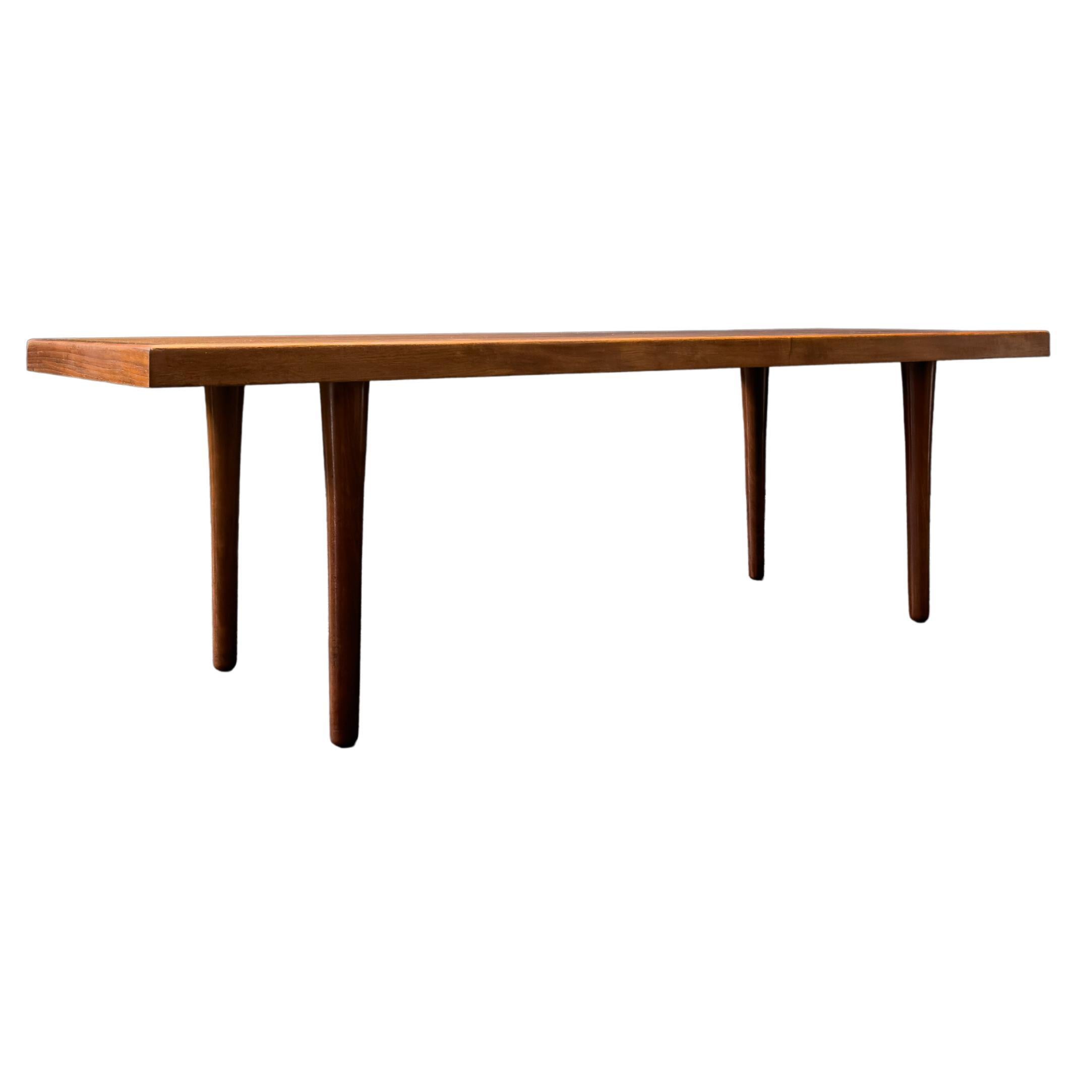 Table basse en teck Hugo Jespersen en vente