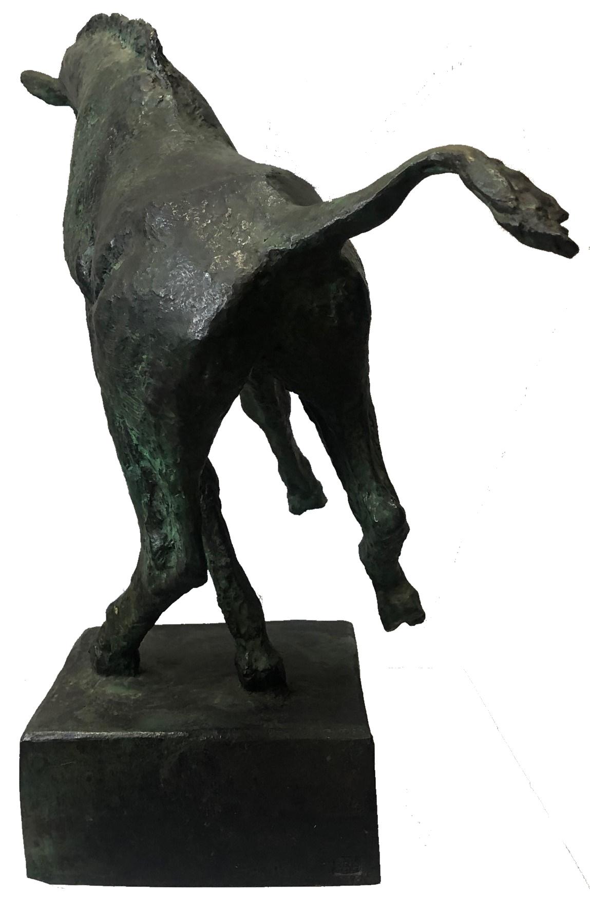 Att : Hugo Lisberg, Striding Giraffe, sculpture en bronze moderniste néerlandaise, vers 1955 Bon état - En vente à New York, NY