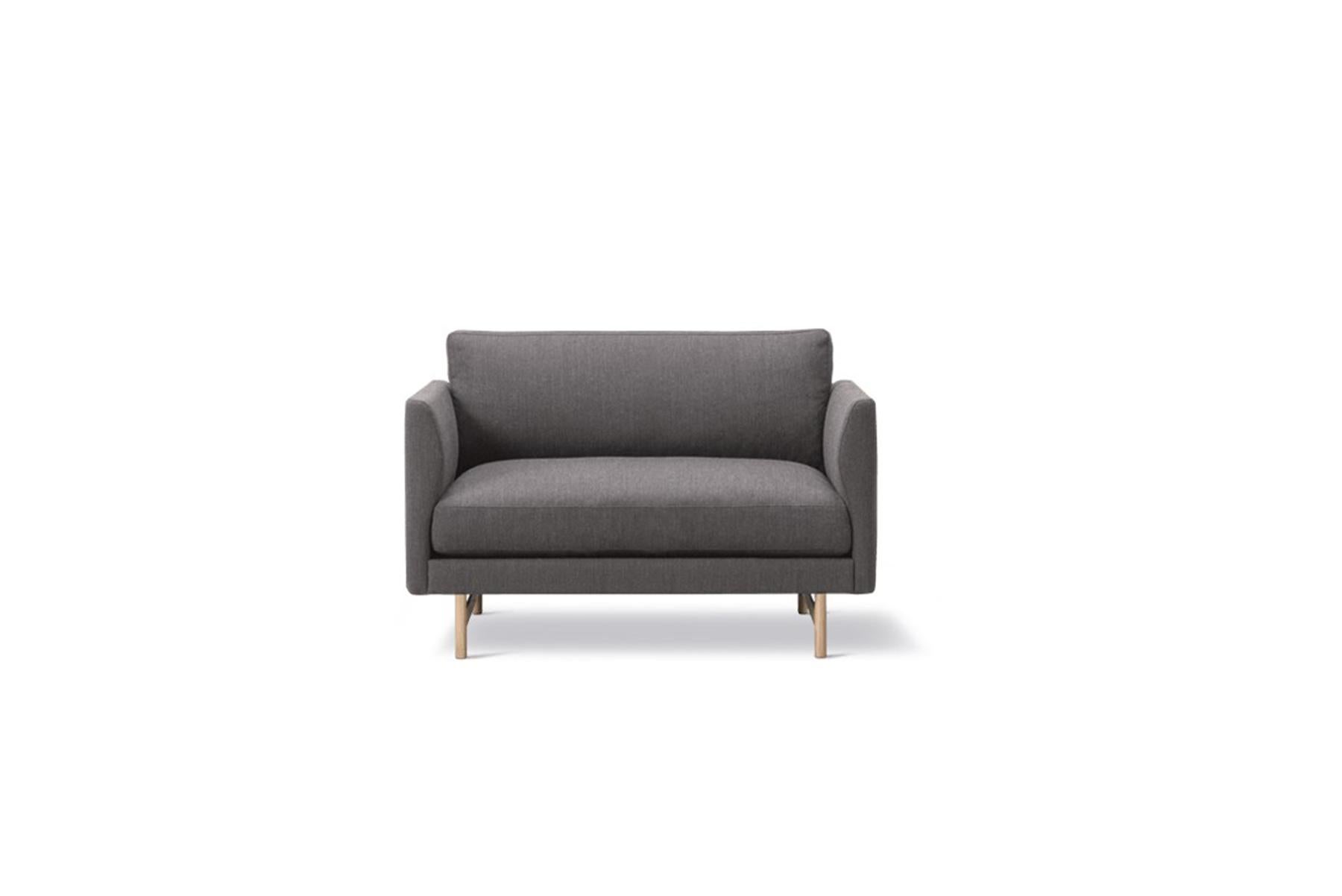 Mid-Century Modern Hugo Passos Calmo Lounge Chair 95 – Wood Base For Sale