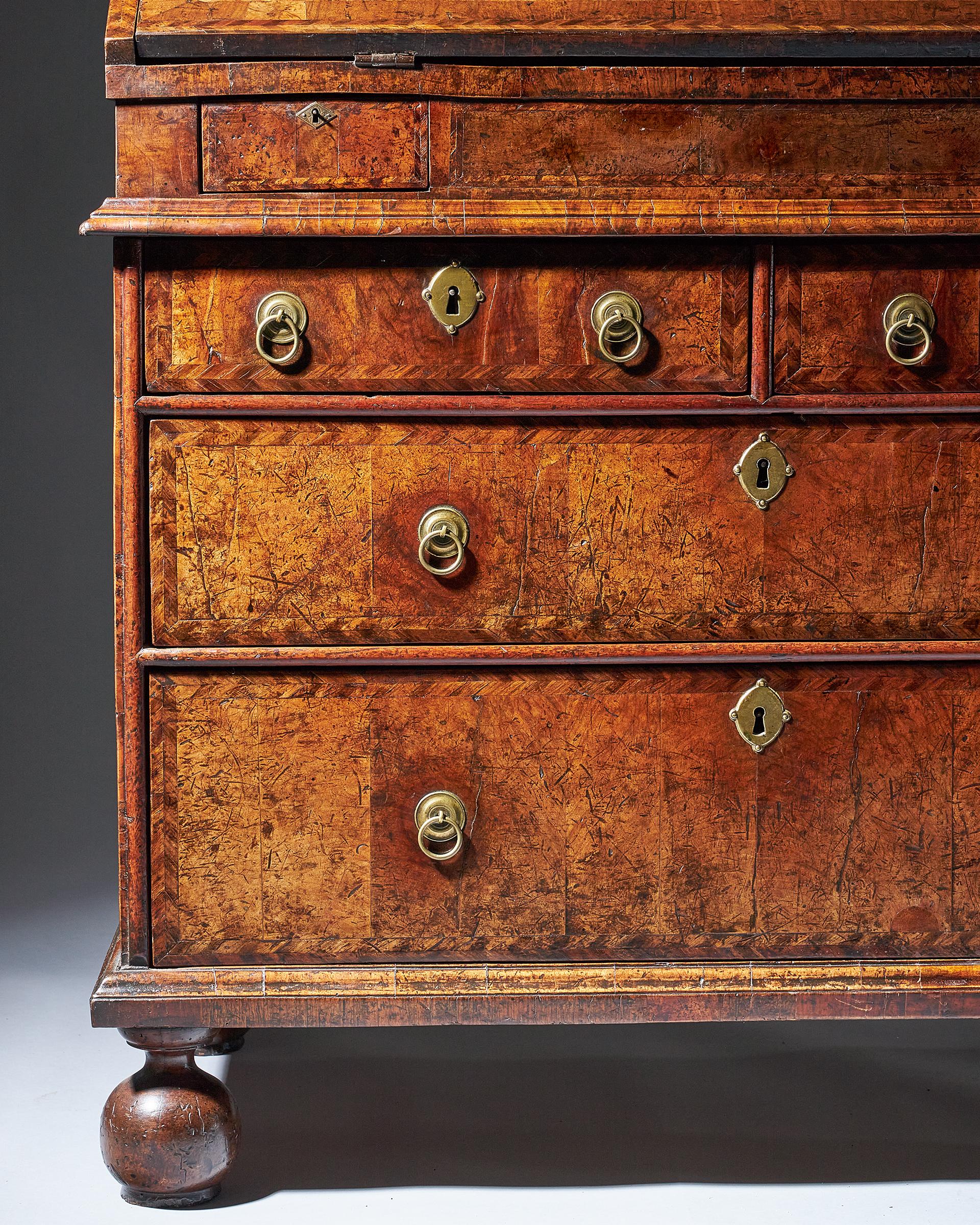 Huguenot 17th-Century Charles II William and Mary Walnut Two-Piece Bureau 8