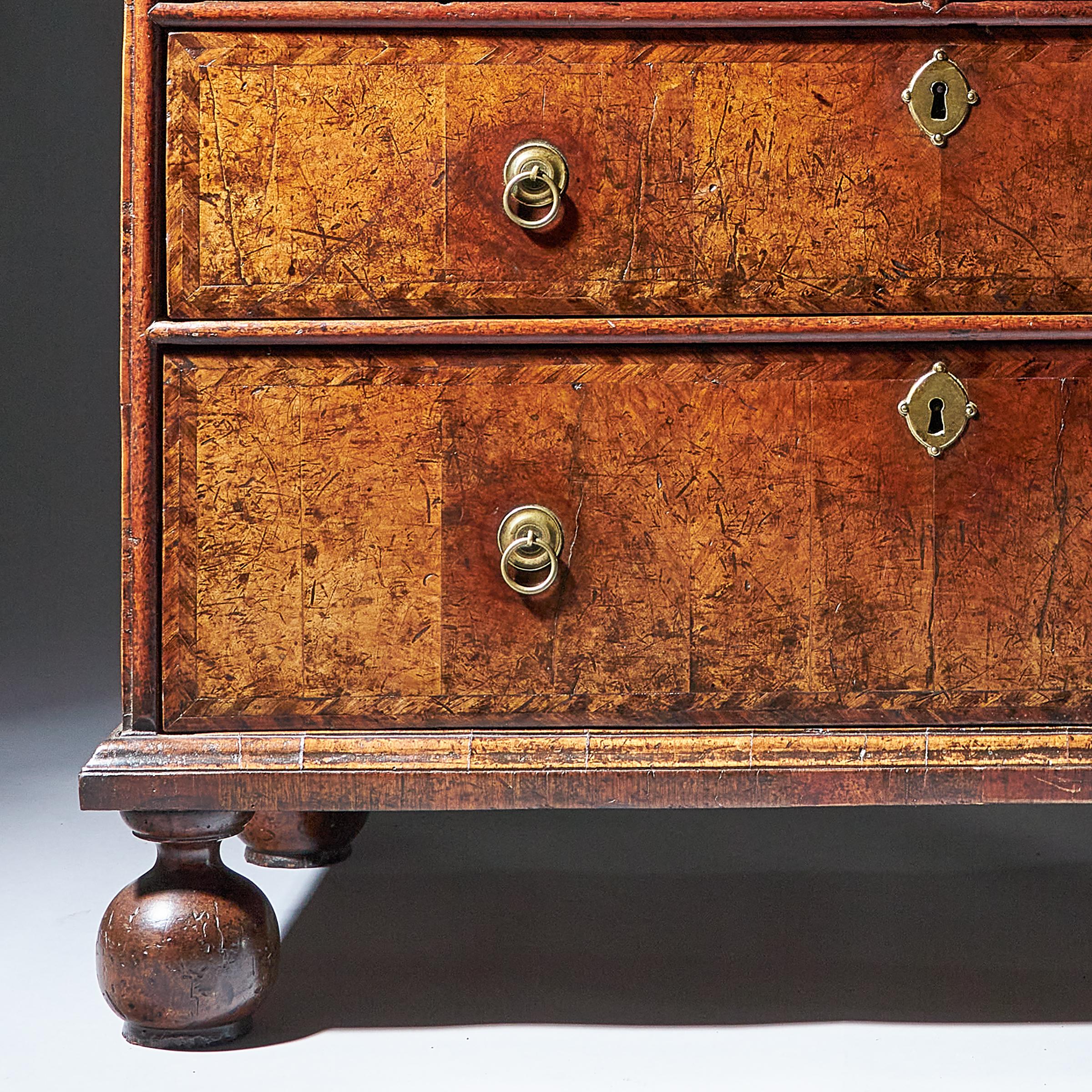 Huguenot 17th-Century Charles II William and Mary Walnut Two-Piece Bureau 9