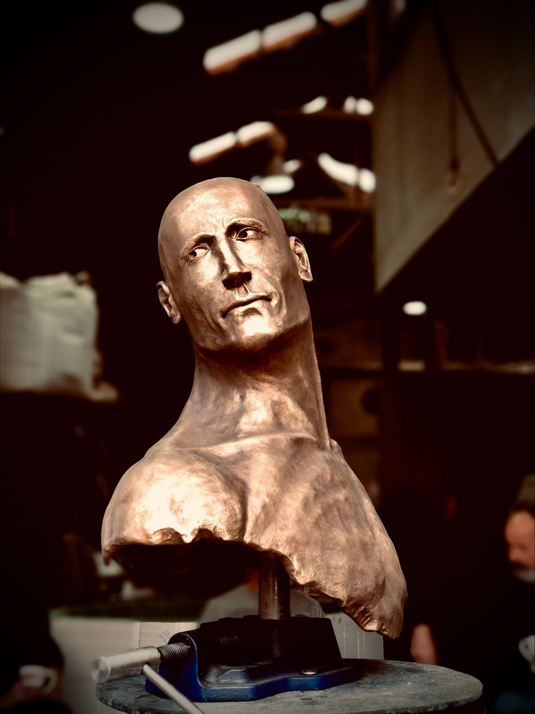 Hugues Scheid - Bronze bust - Frontier - cast in the Melbourne Foundry and signed with an 'H'. 

This fabulous unique bronze is a self study by the artist and can be mounted on a pedestal or a timber plinth to suit clients taste. 

Hugues Scheid