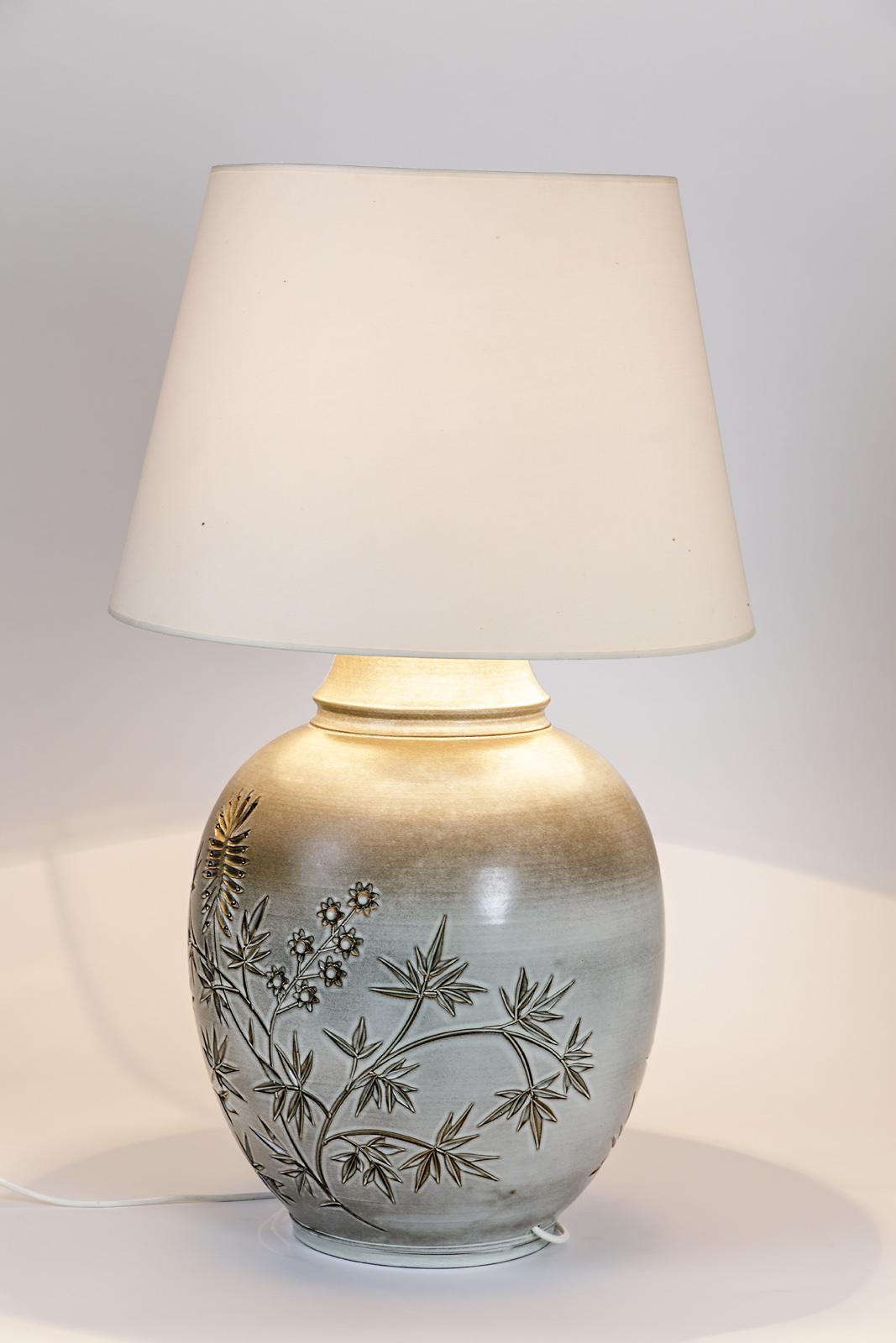 Huguette Bessone Handmade White and Grey Ceramic Table Lamp Decoration 6