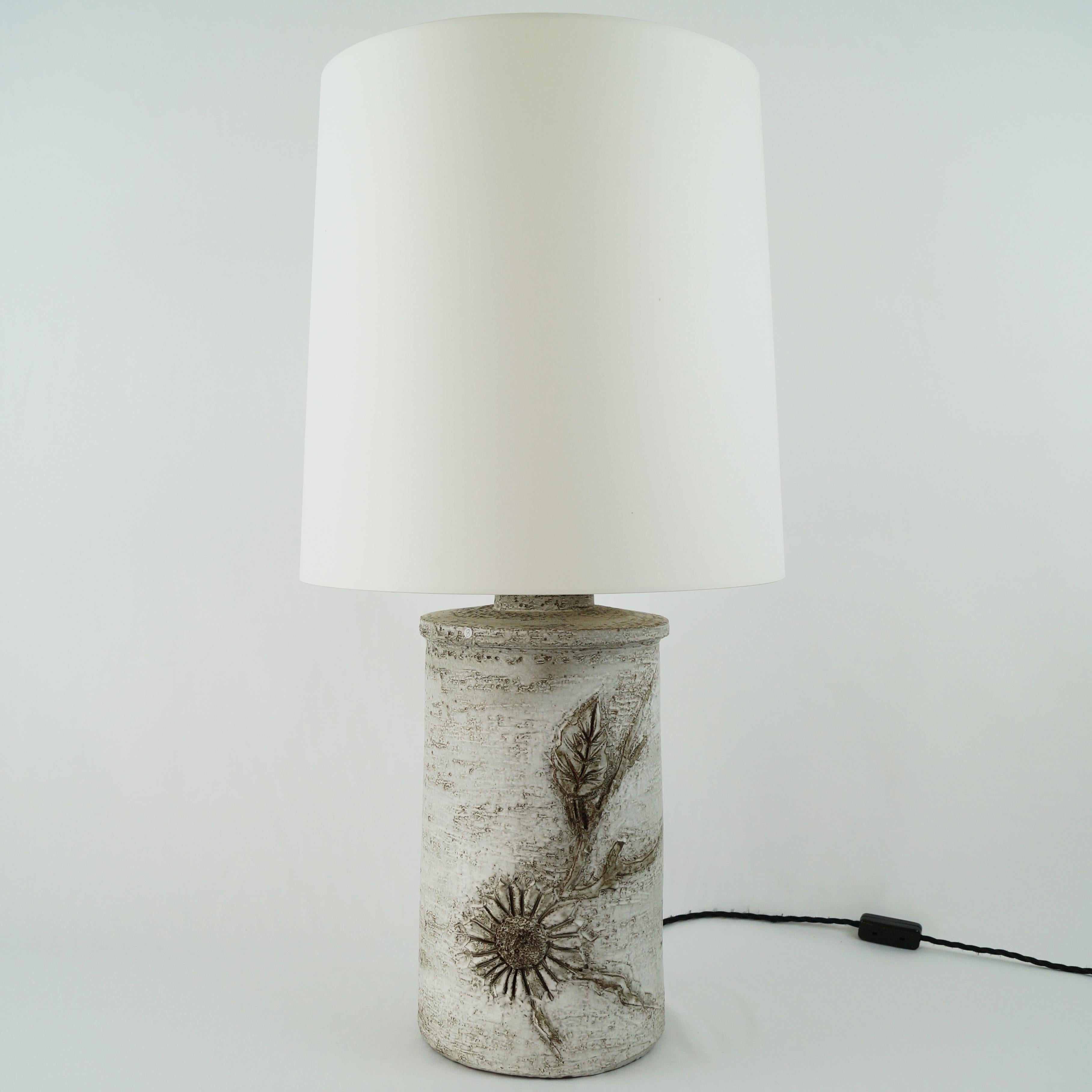 Ceramic Table Lamp by Huguette and Marius Bessone, to Vallauris, circa 1970 In Good Condition For Sale In Saint Leonards-on-sea, England