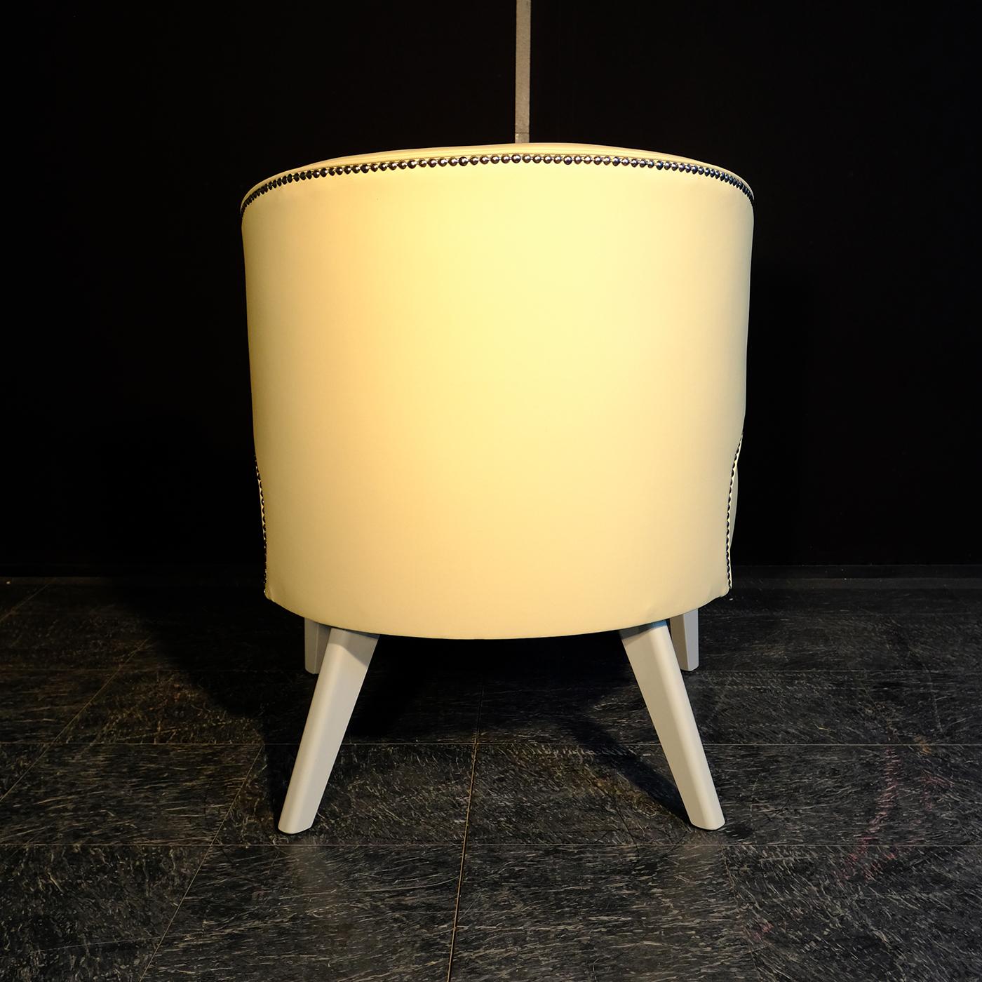 Hugy Yellow Armchair In New Condition In Milan, IT