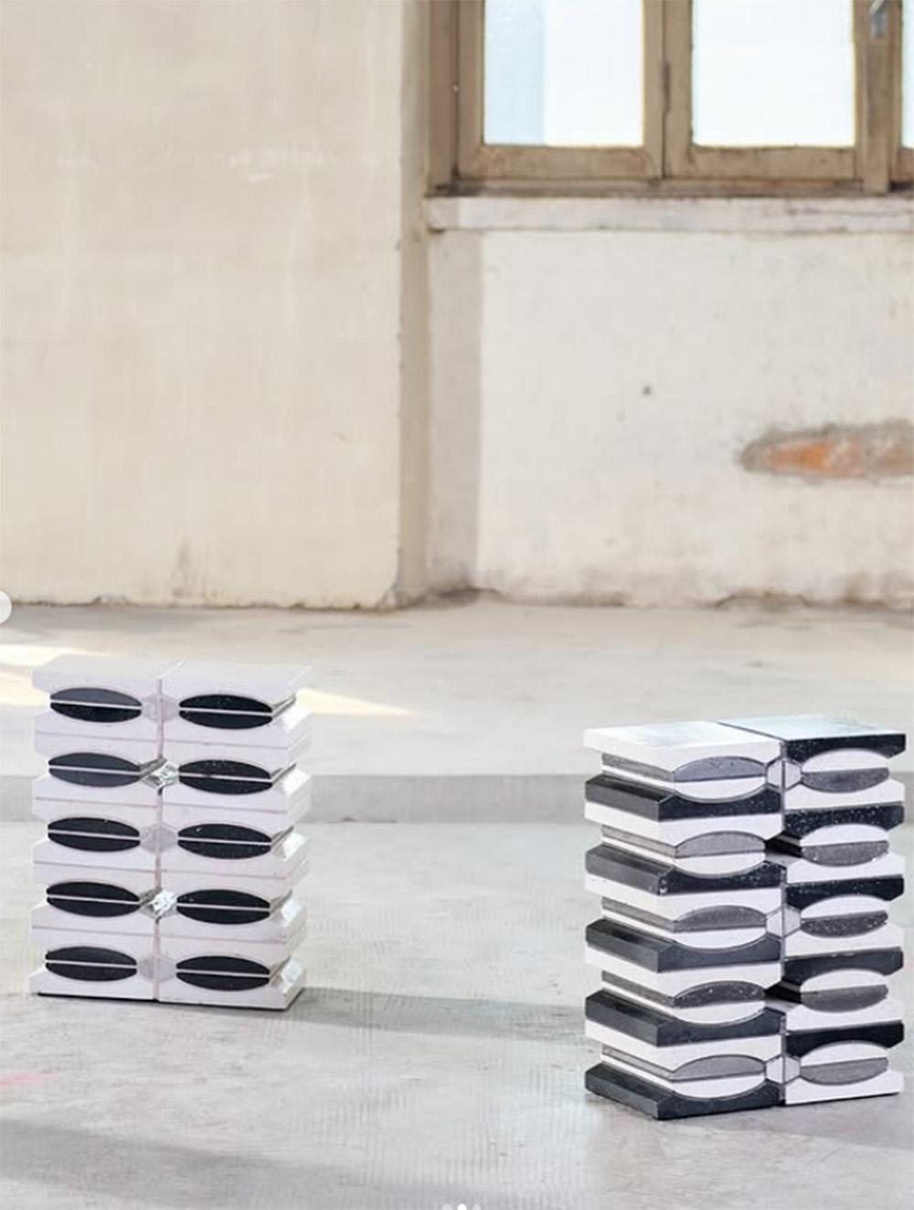 Modern HUI series - Set of 3 Stool For Sale