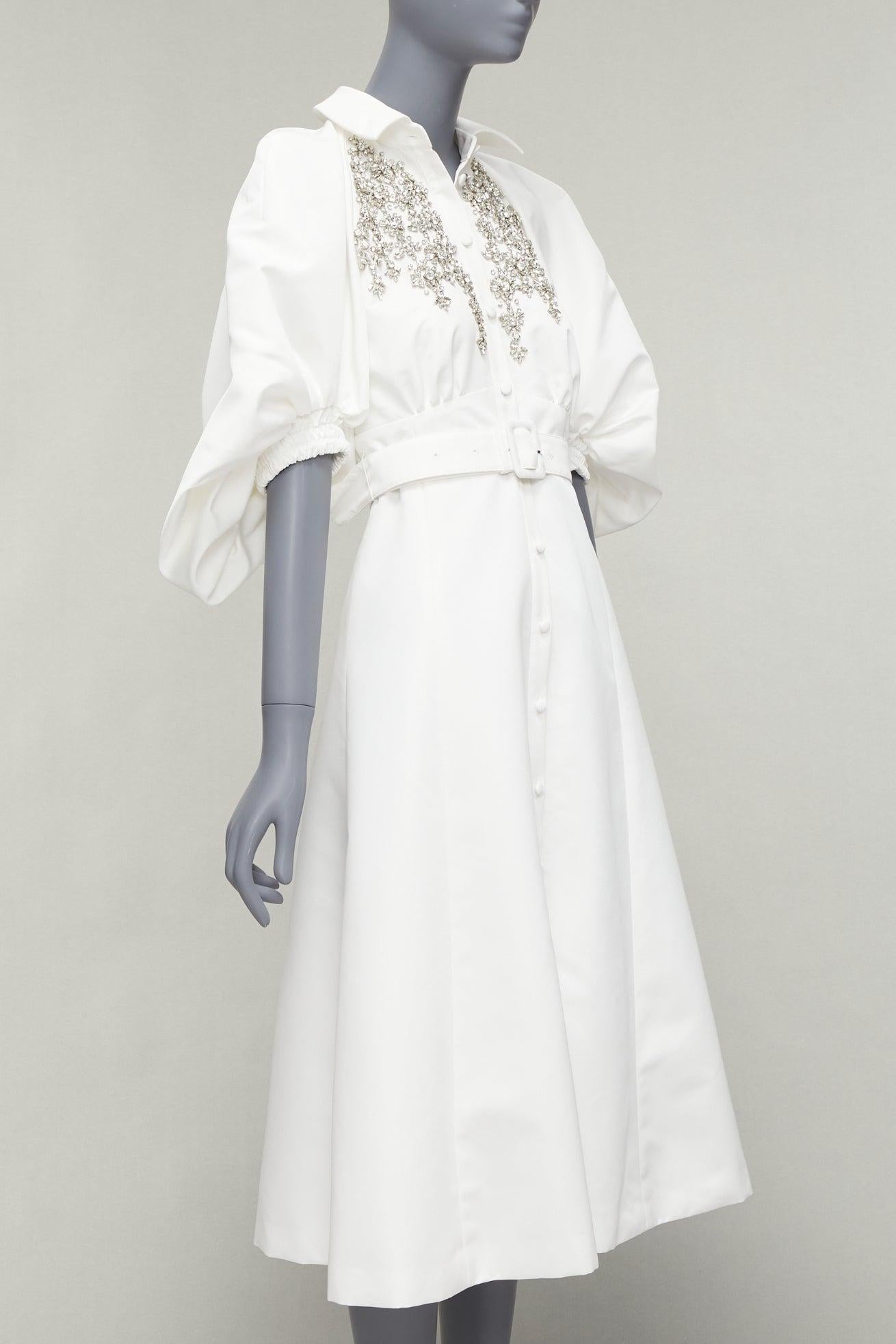 HUISHAN ZHANG 2022 Mercer white crystal embellished silk lined midi dress US6 M
Reference: AAWC/A00562
Brand: Huishan Zhang
Model: Mercer
Collection: 2022 Pre Fall
Material: Polyester
Color: White, Silver
Pattern: Solid
Closure: Button
Lining: White